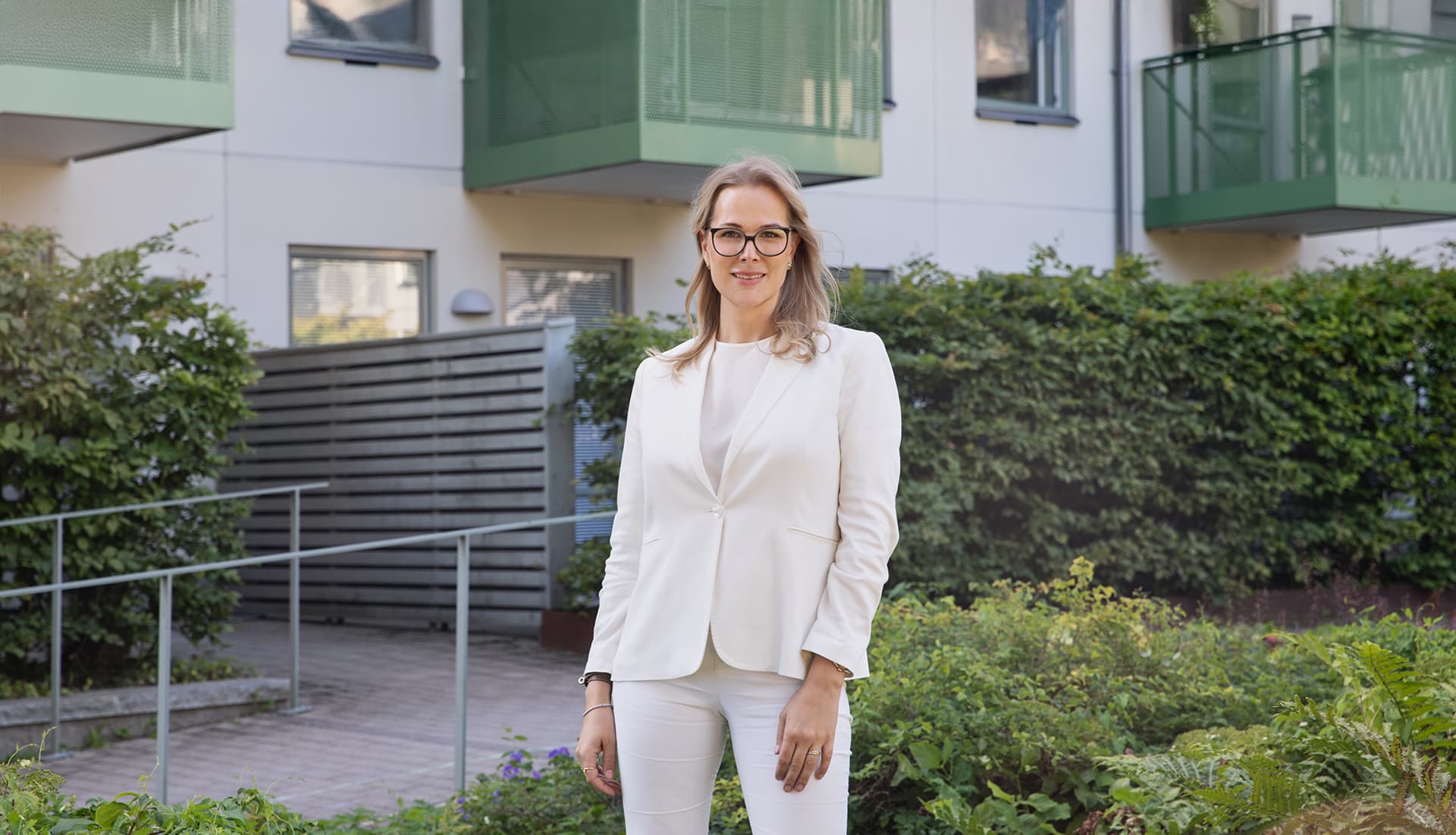 Emma L Gal - Farsta / Skogås / Trångsund