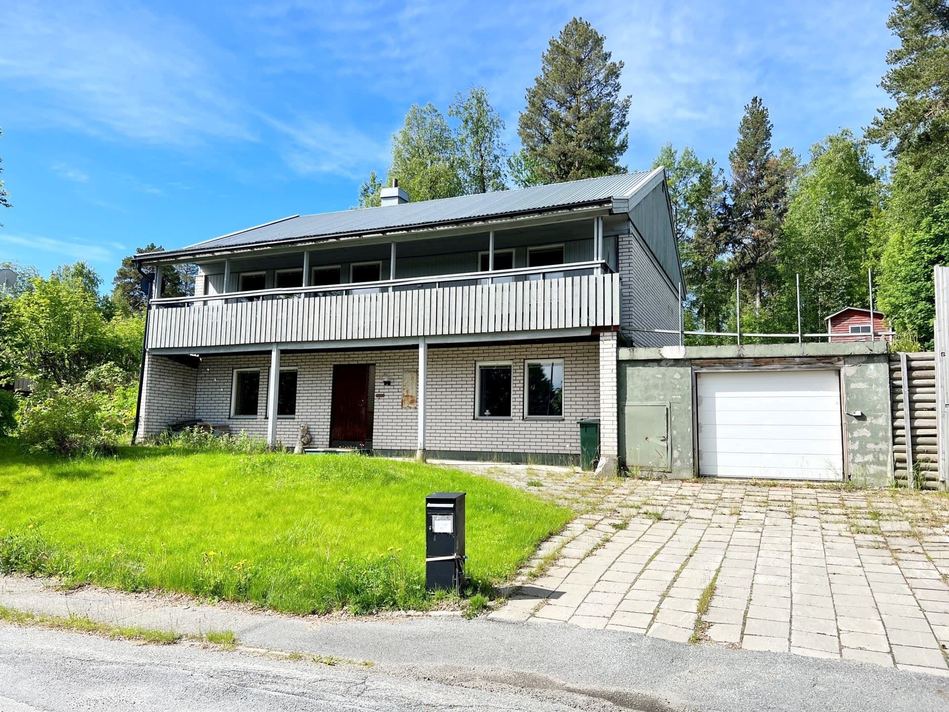 Fasad framsida
