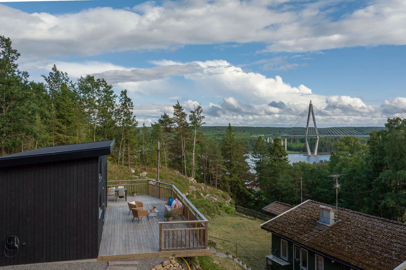 Krönvägen 2