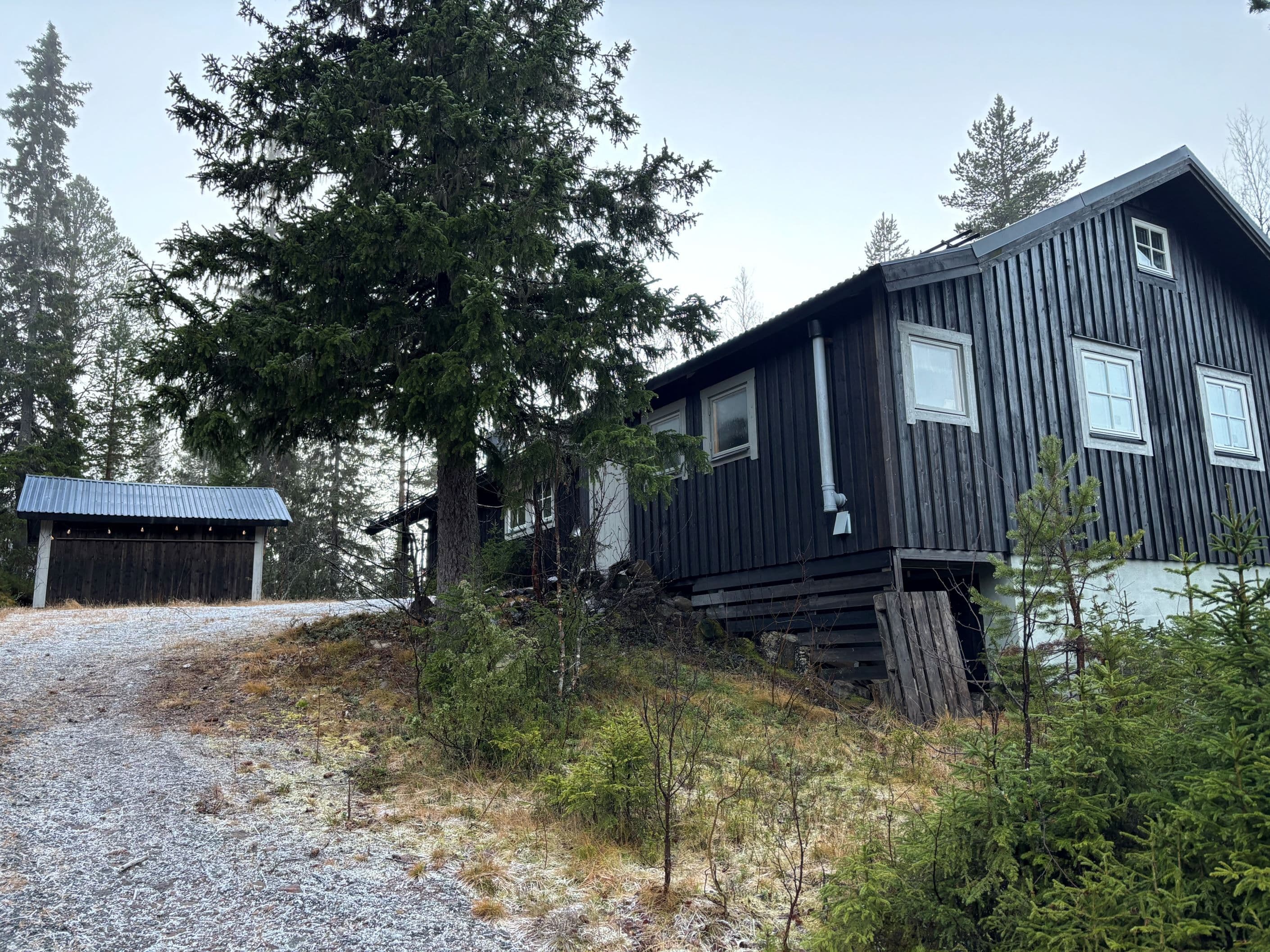 Huset och uppfarten