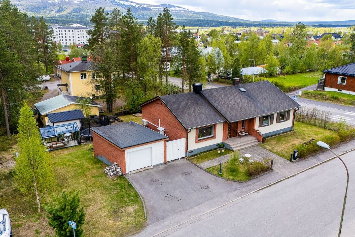 Kattfotsvägen 13
