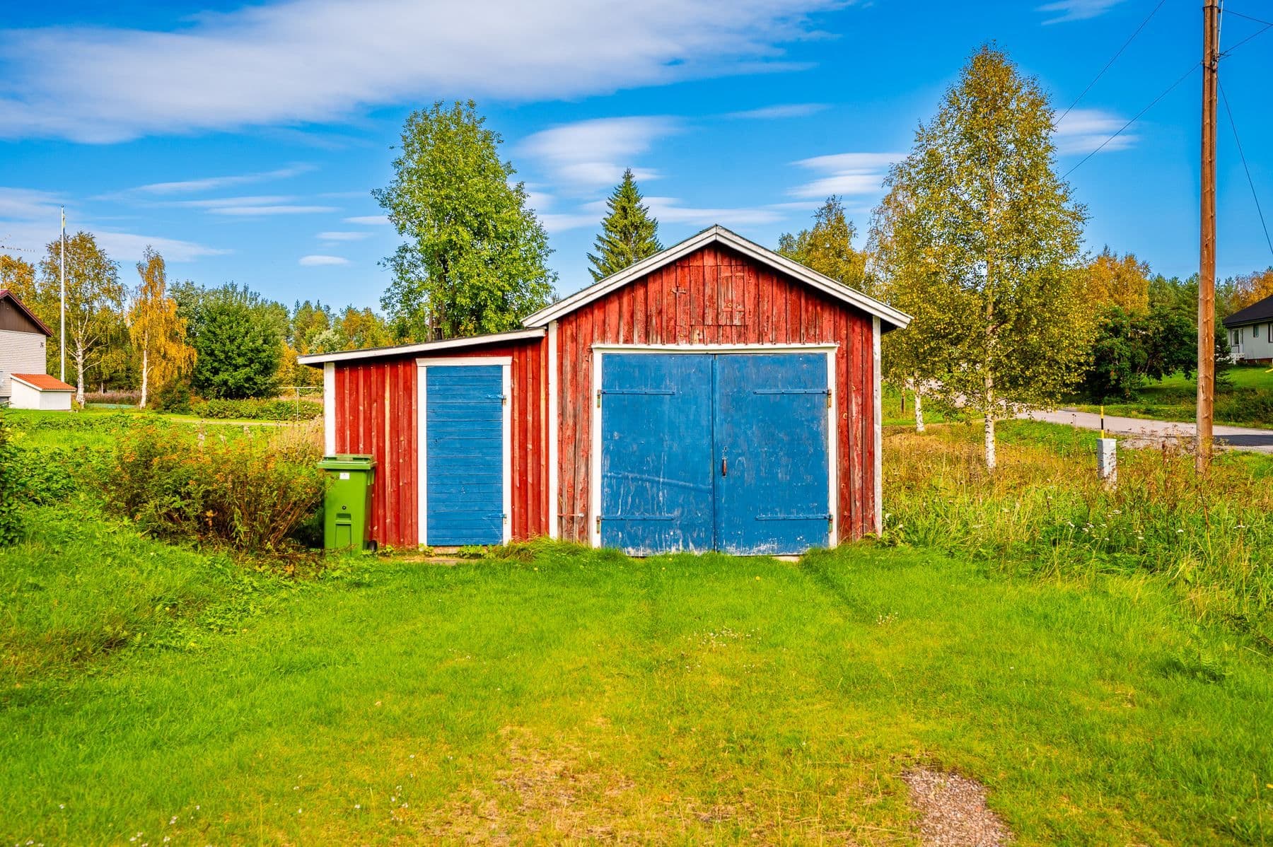 Garage & förråd