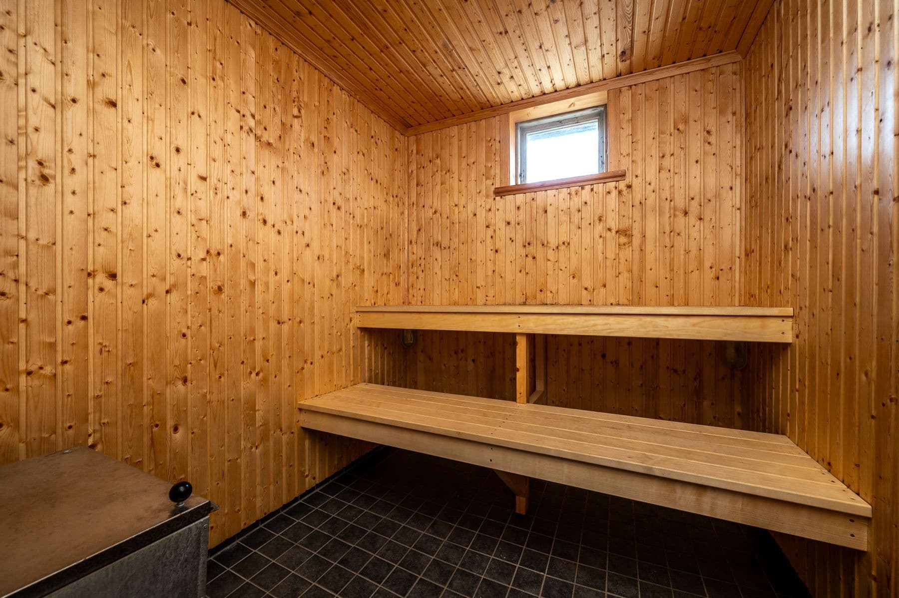 Bastu källare