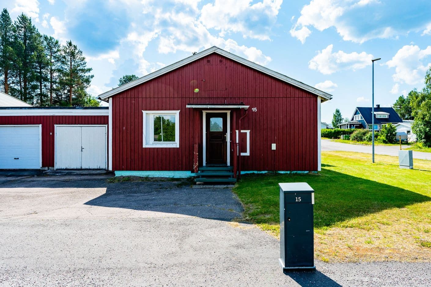 Egnahemsvägen 15