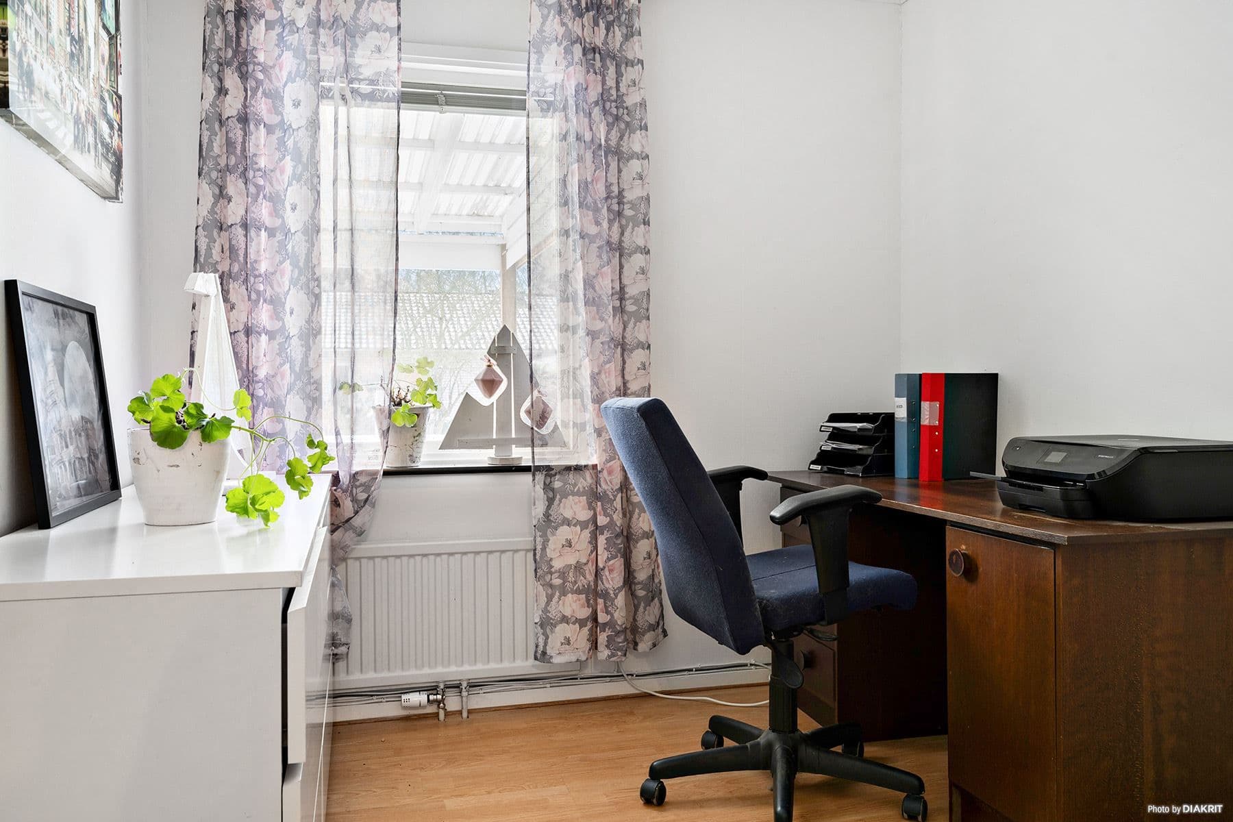 Sovrum, används idag som kontor