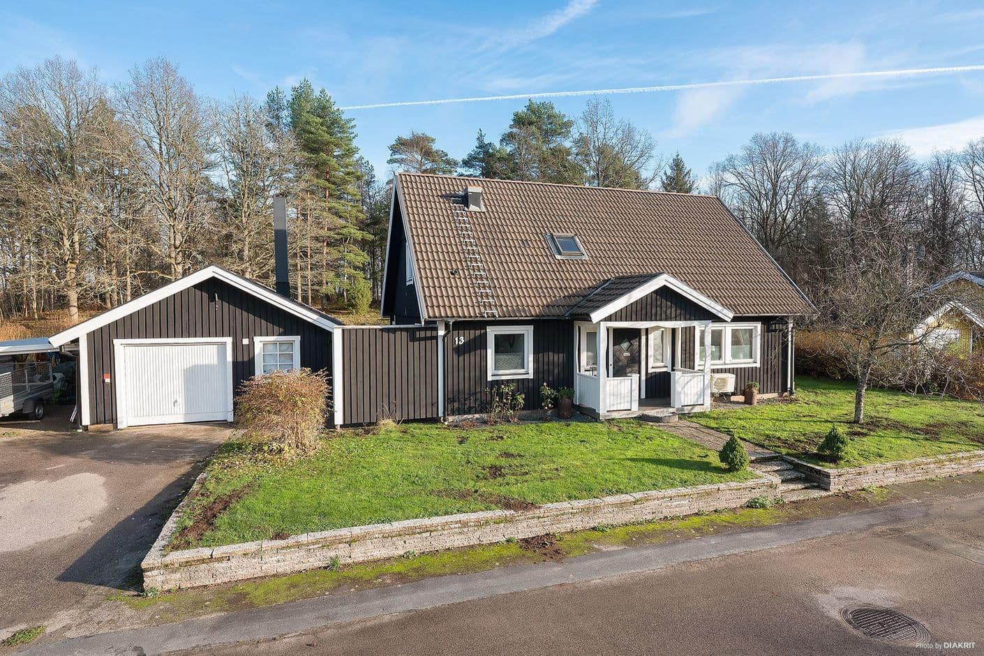Bokvägen 13