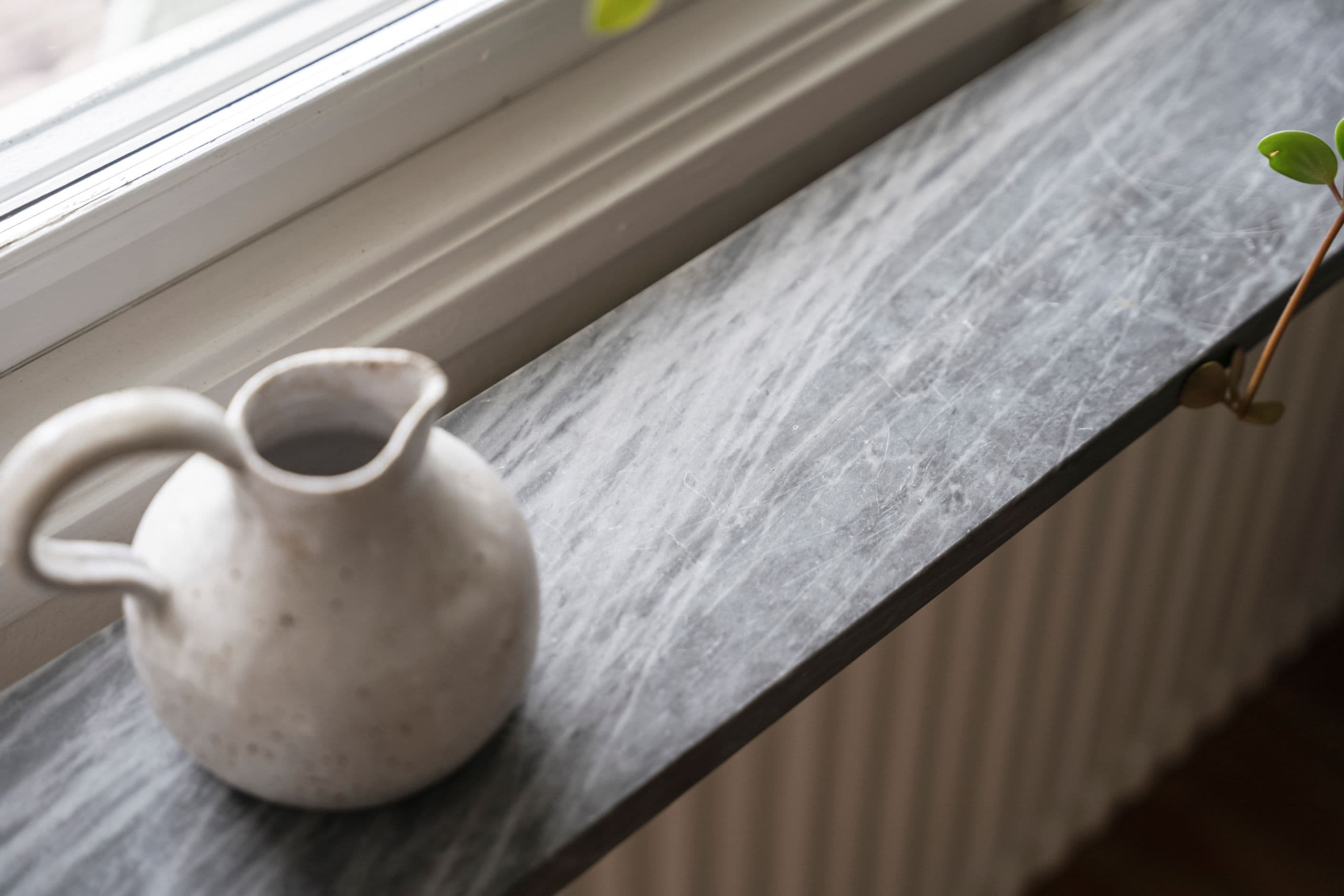 Fina fönsterbrädor i sten