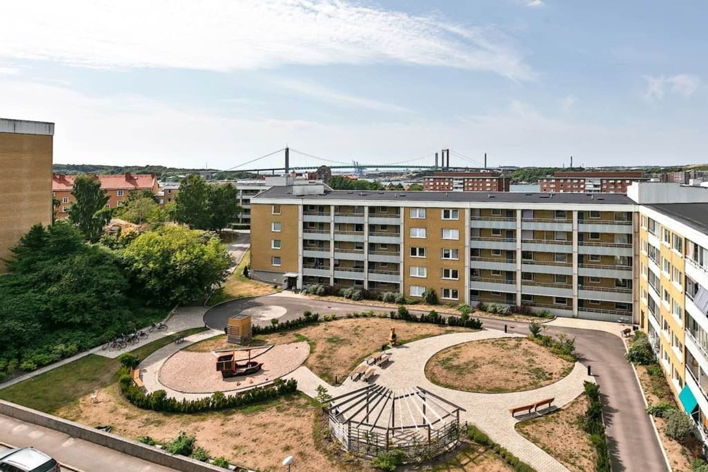 Seglaregatan 4