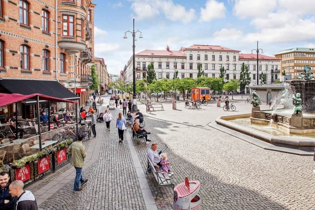 Bra kommunikationer från Järntorget