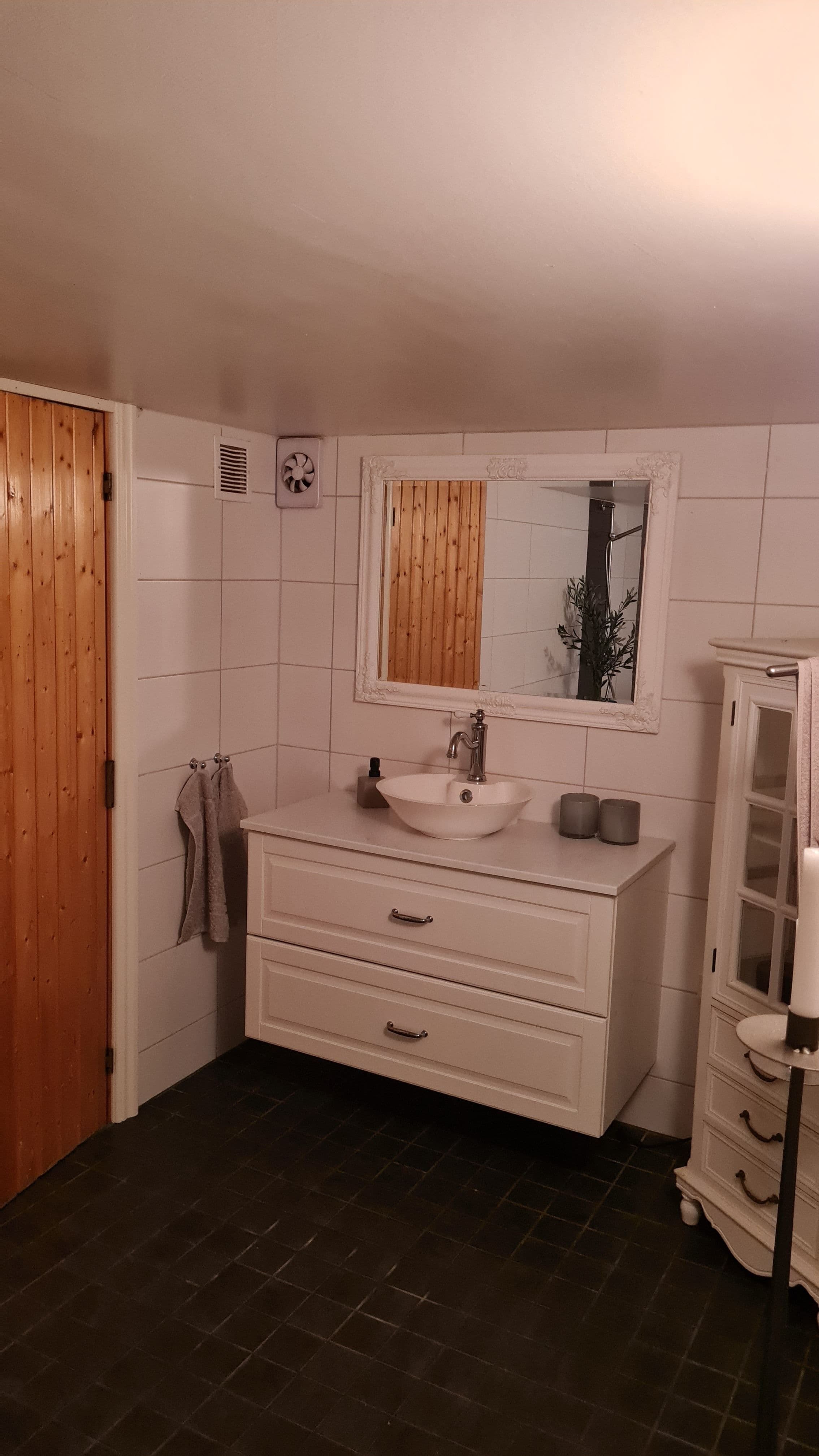 Badrum källarplan