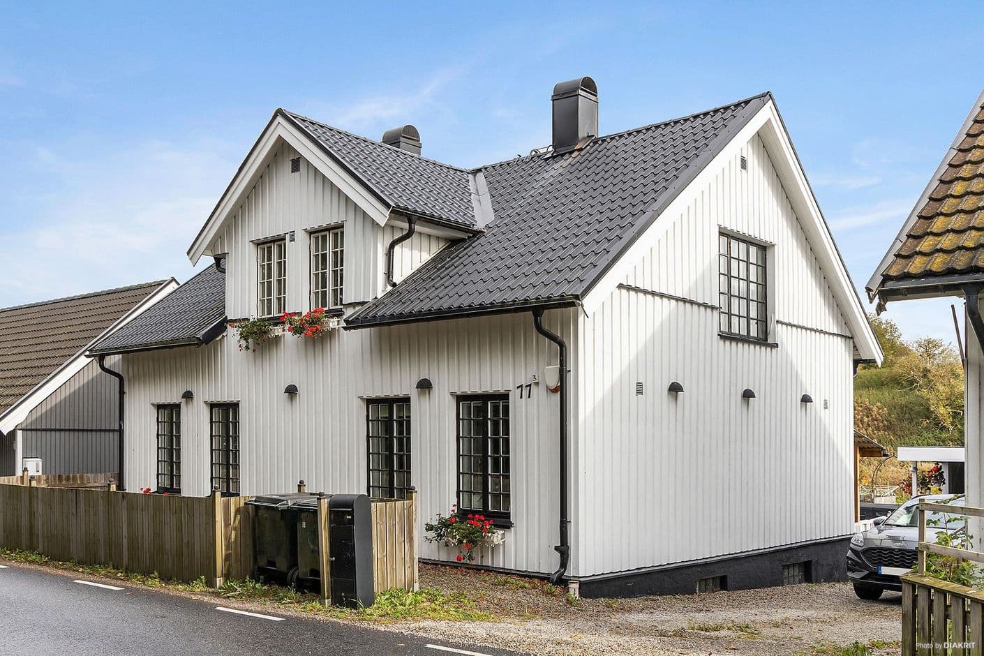 Västkustvägen 77