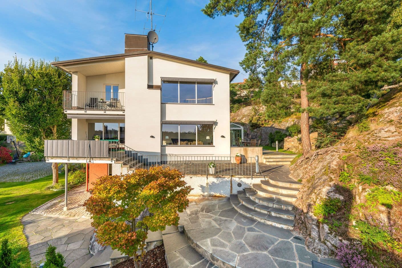 Grönviksvägen 88 / Sollerövägen 23 A