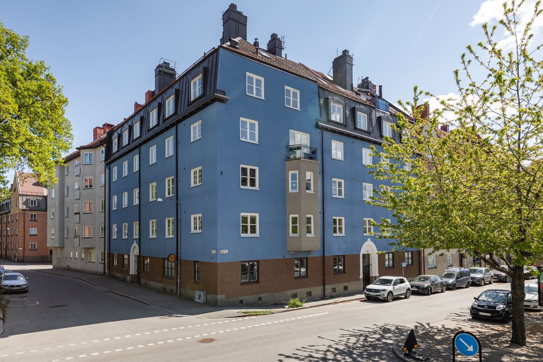 Bokvägen 13