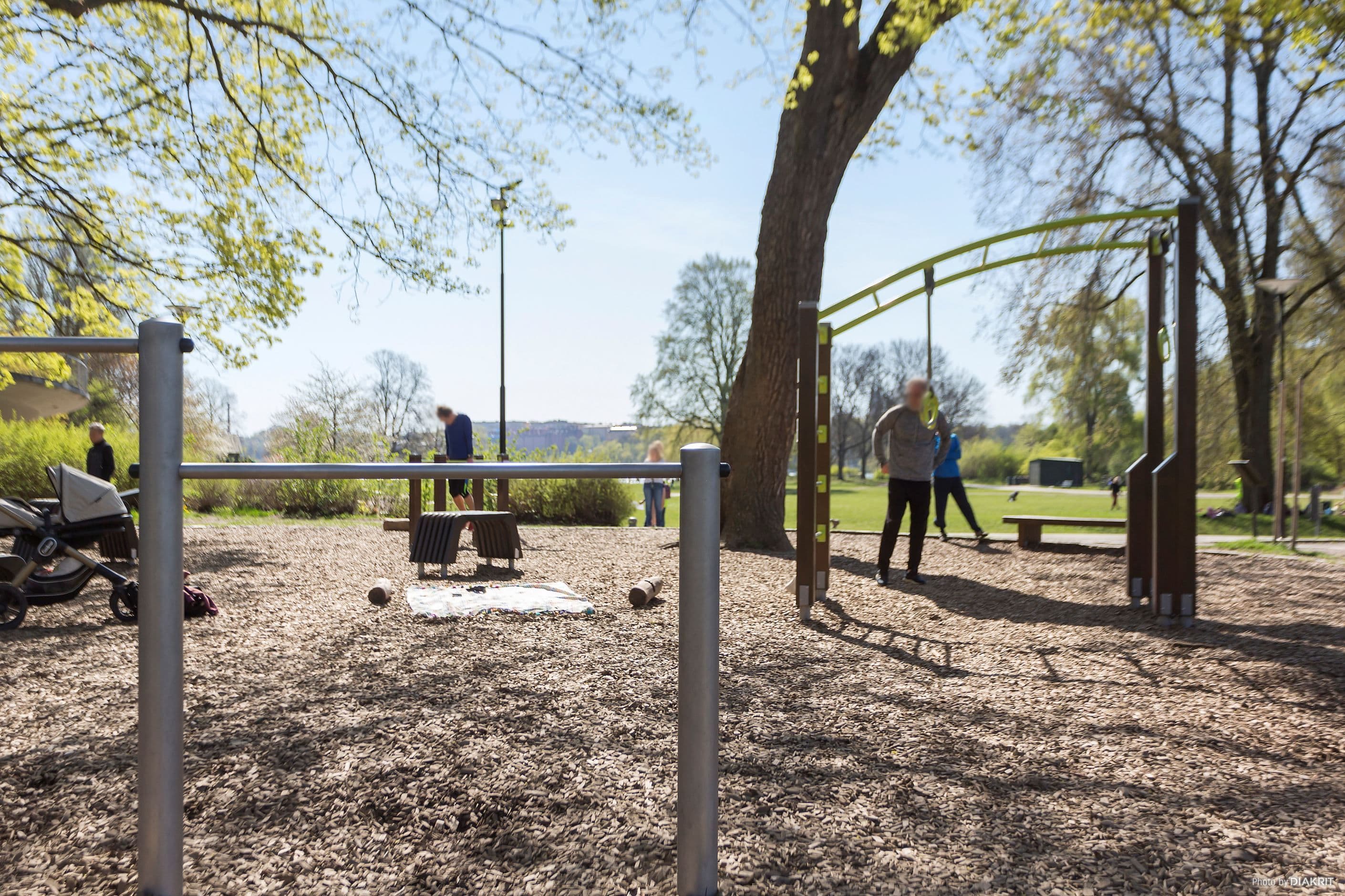 Omgivningar - utegym i Rålambshovsparken