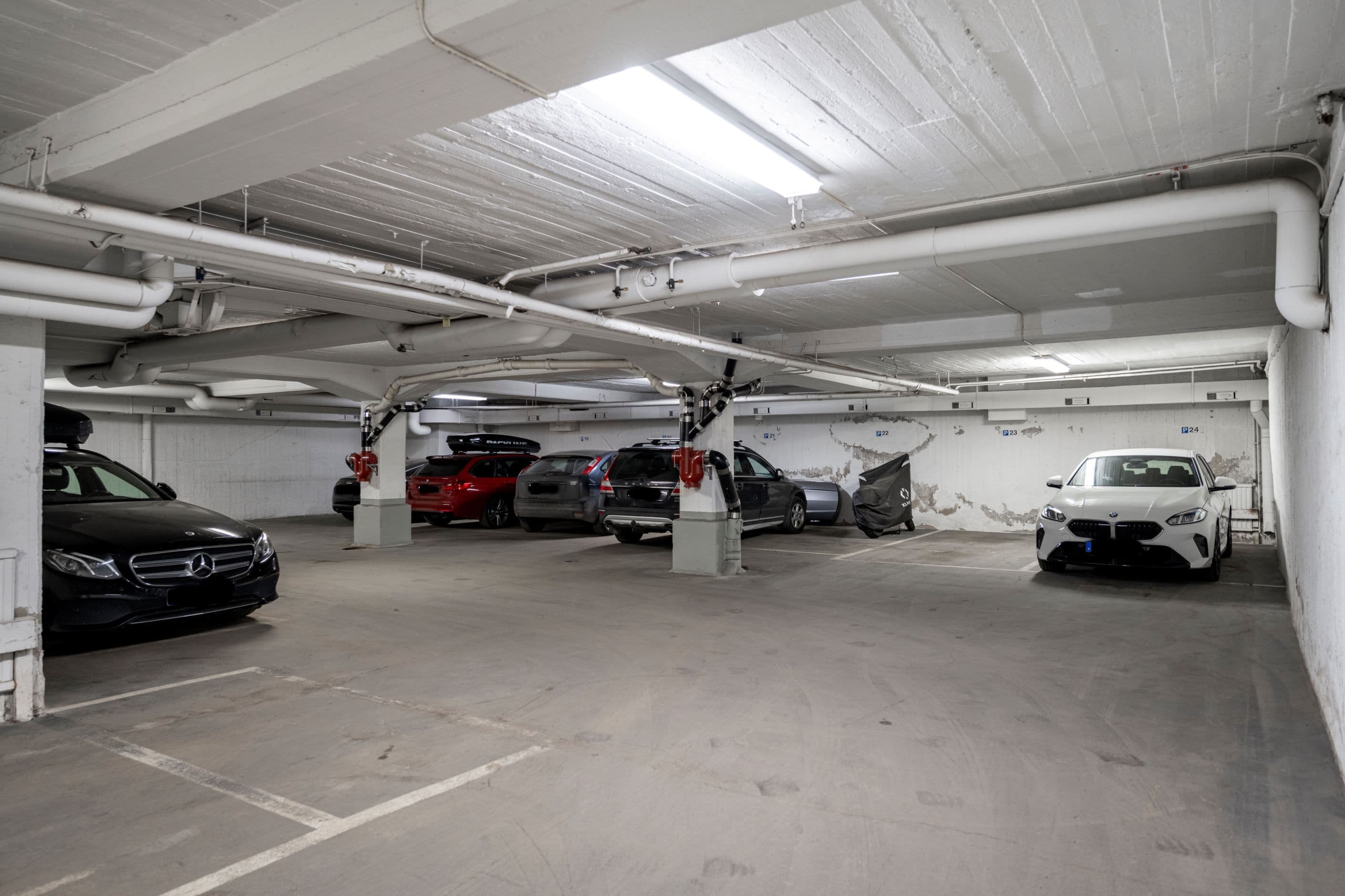 Garageplats P23