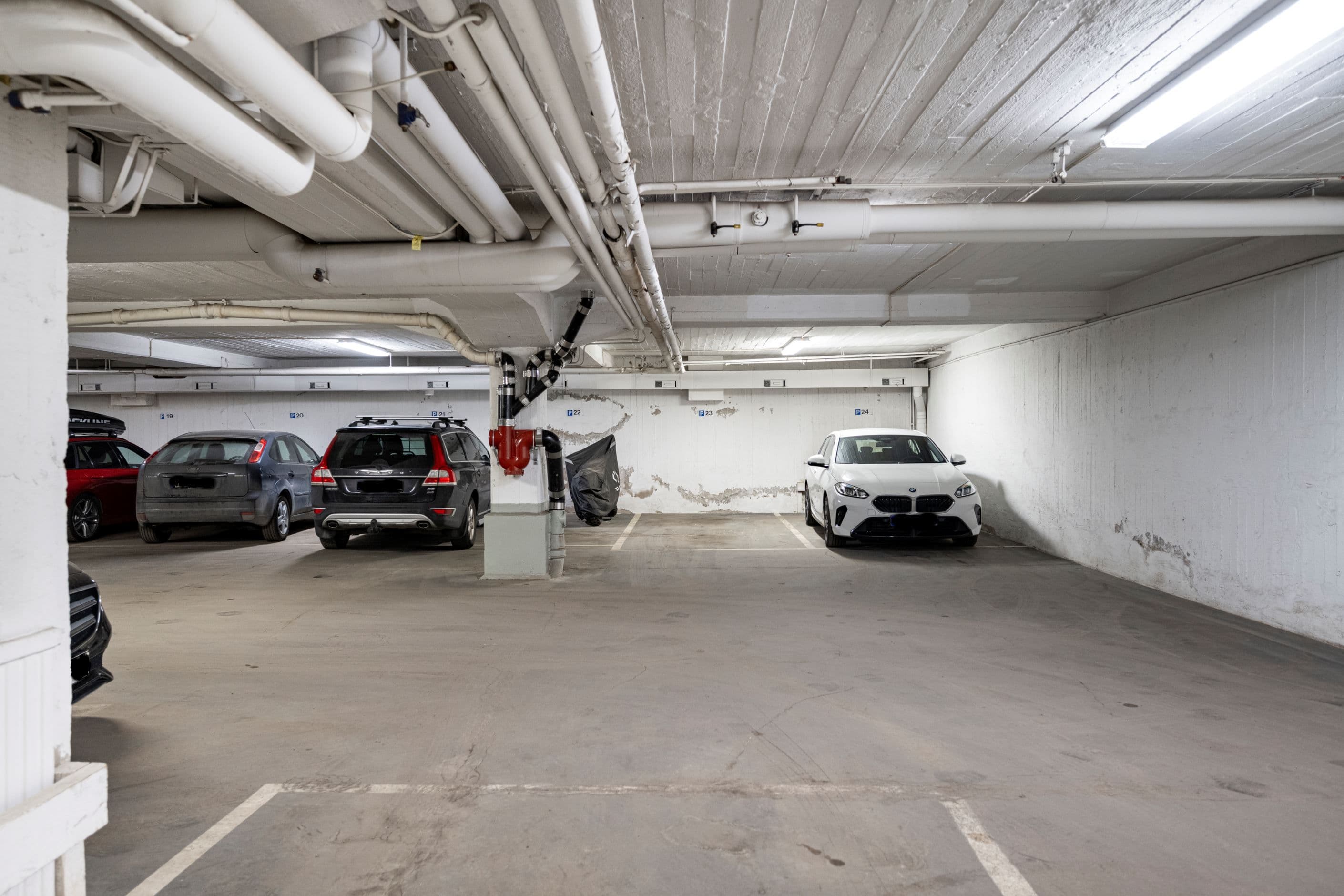 Garageplats P23