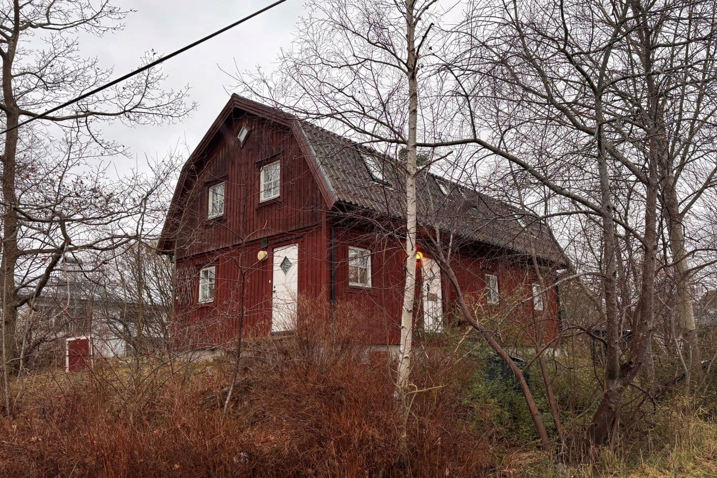 Lyckostigen 9 / Skogsvägen 1