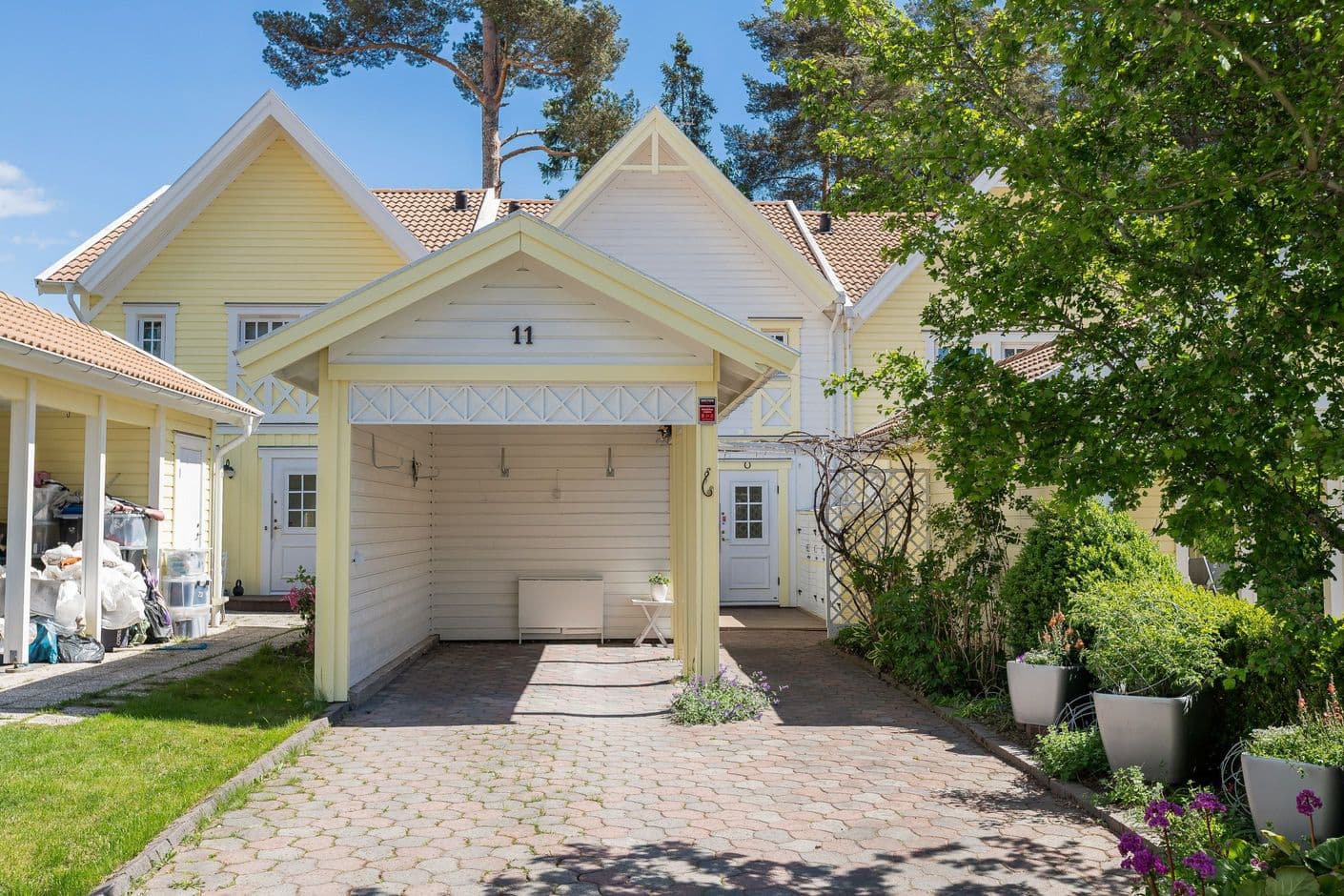 Stora Rönnens gränd 11