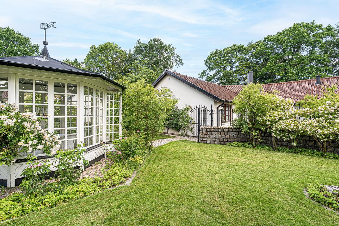 Herrgårdsvägen 87