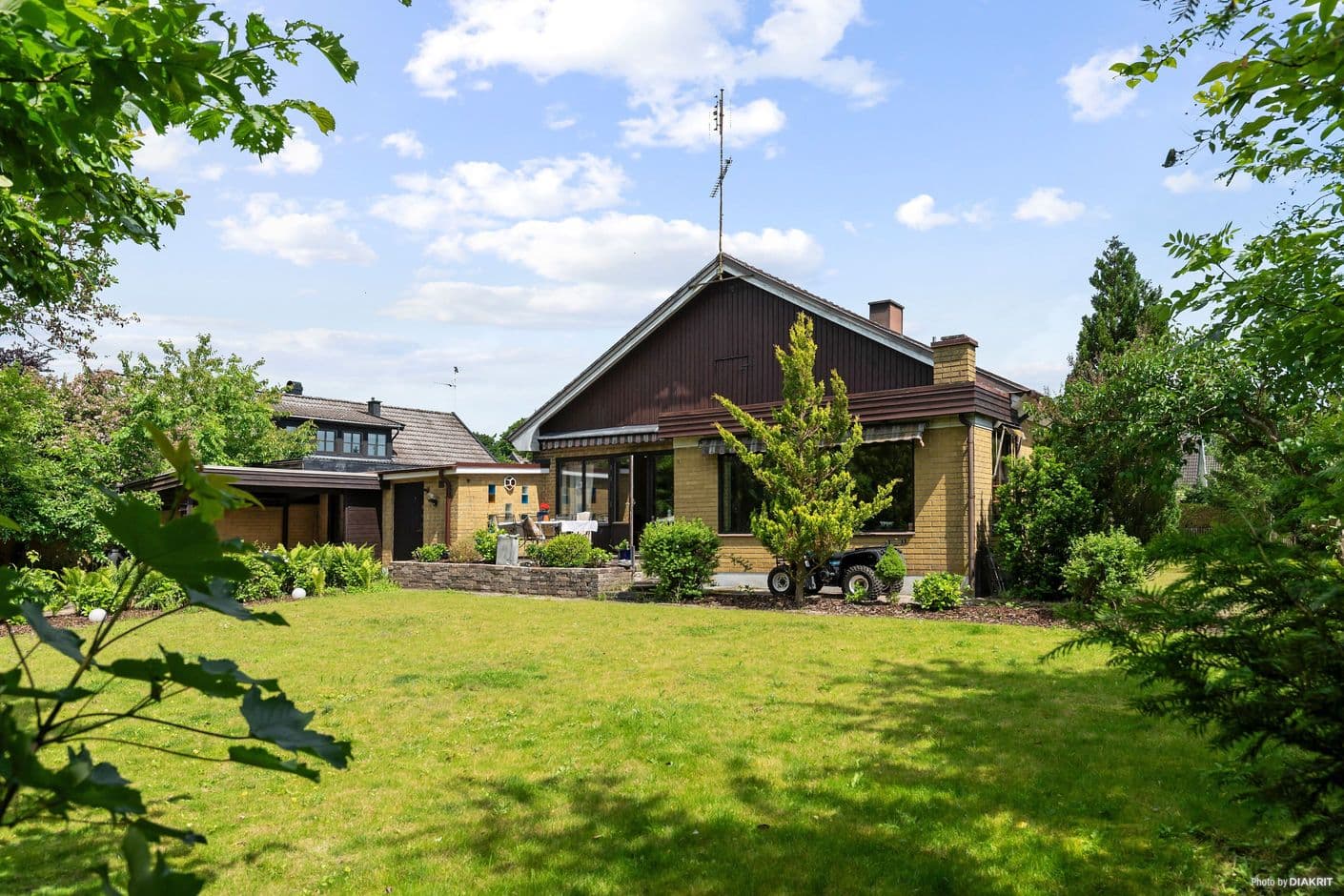Länsmansvägen 9