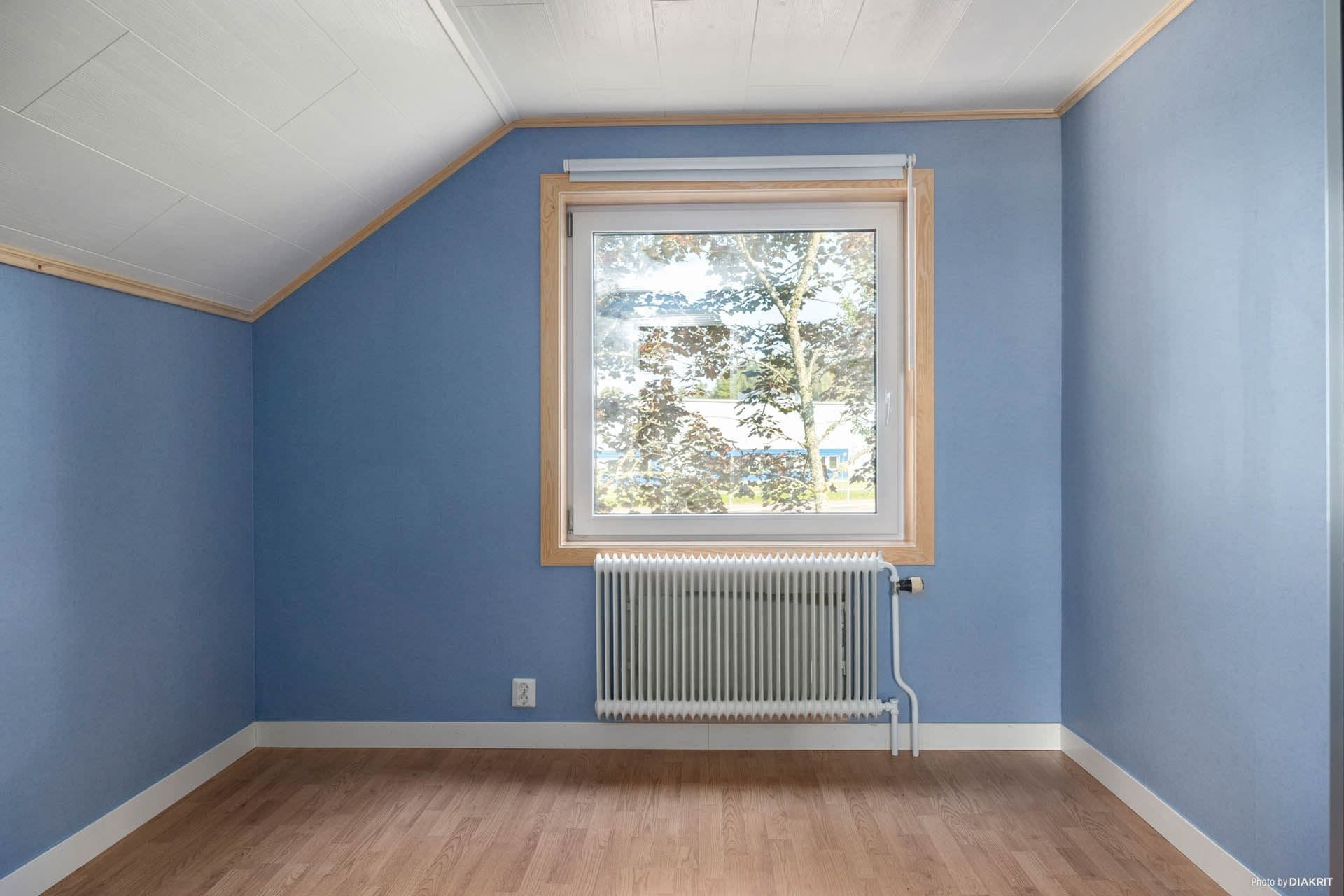 ÖV, Sovrum, två av tre