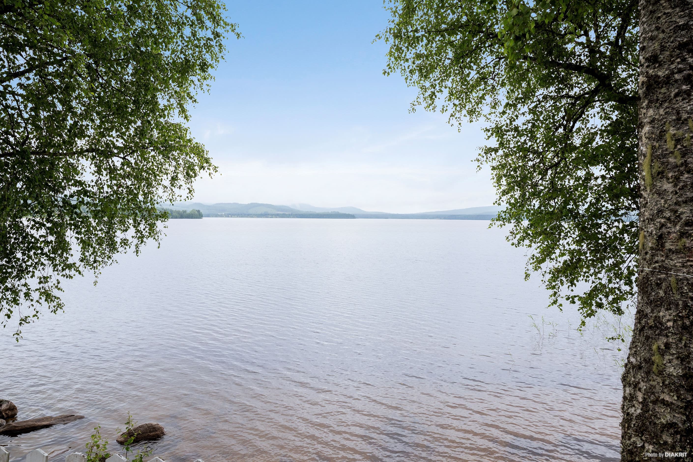 Lakenesjön