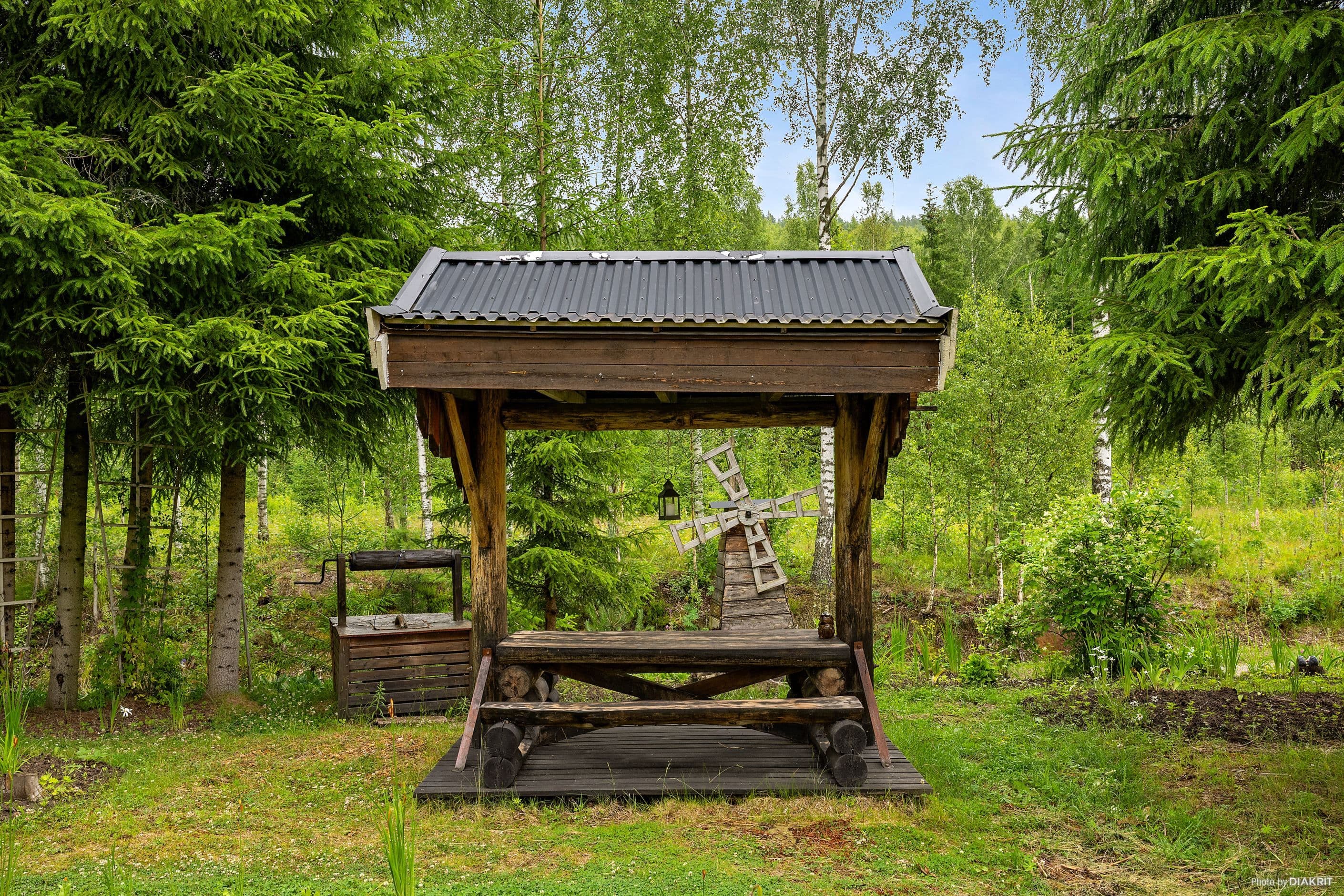 Sittplats i trädgården