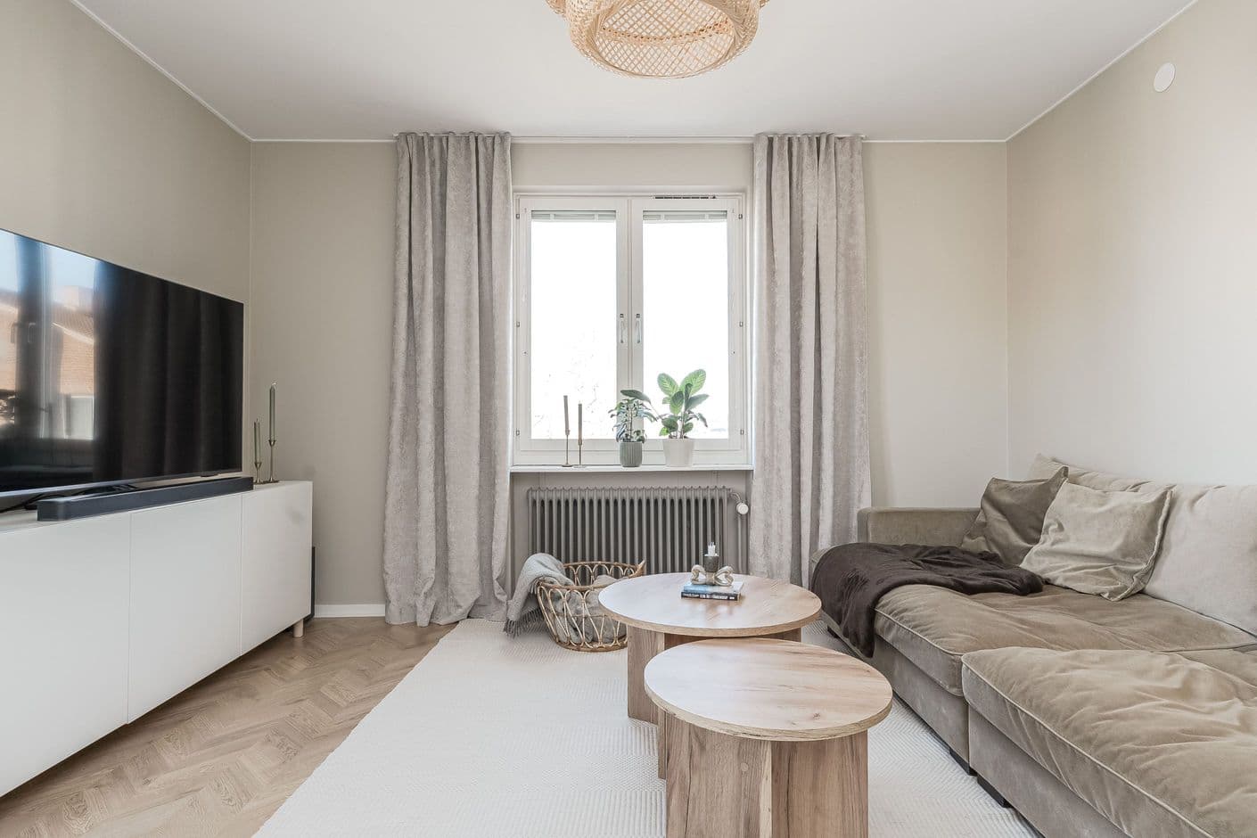 Östra Radiogatan 2B