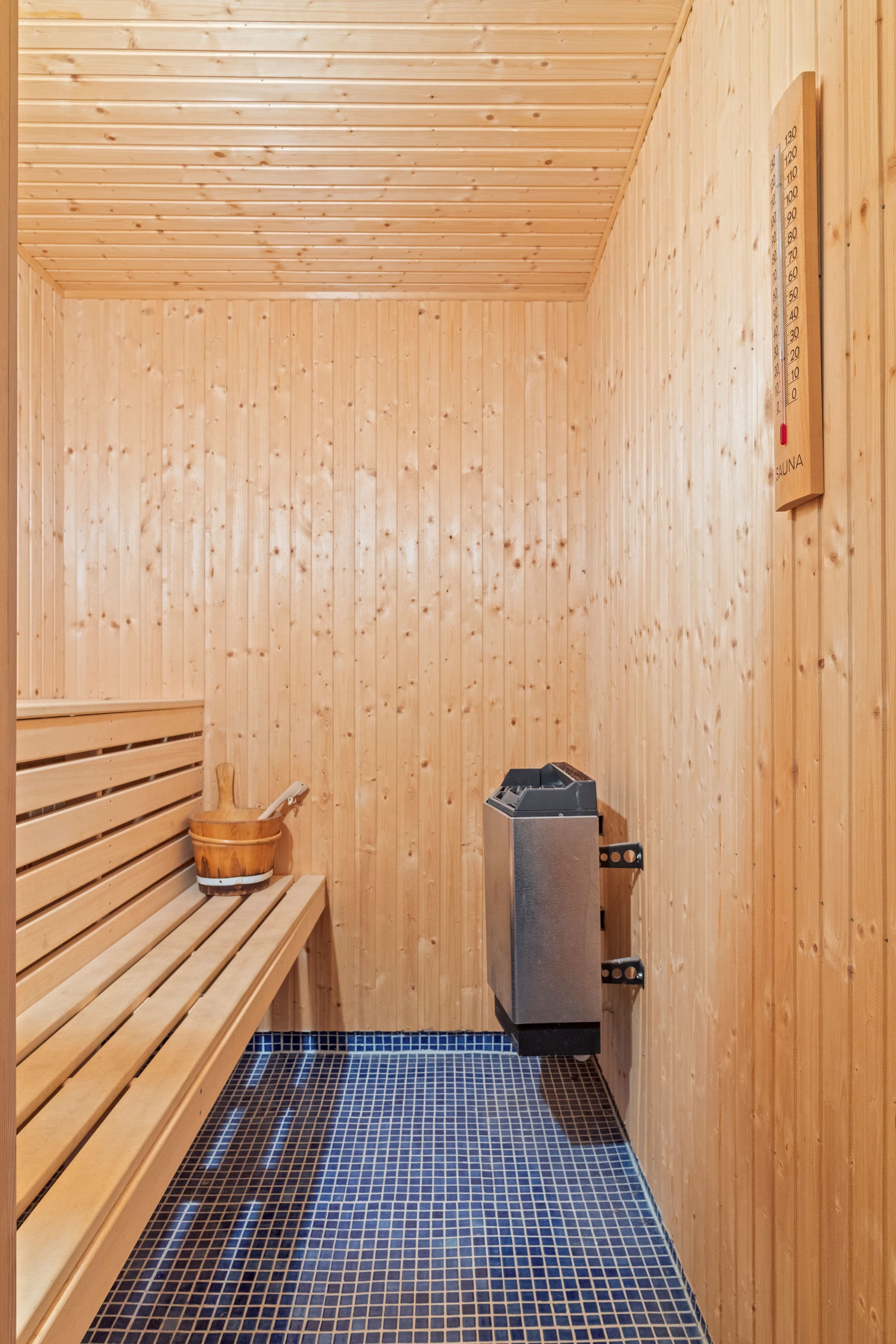 Bastu i källare