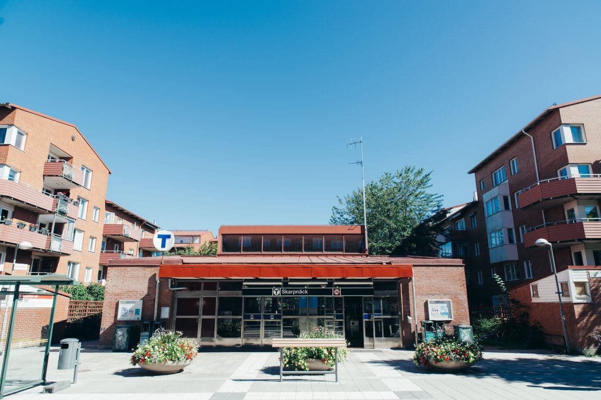 Skarpnäcks T-bana