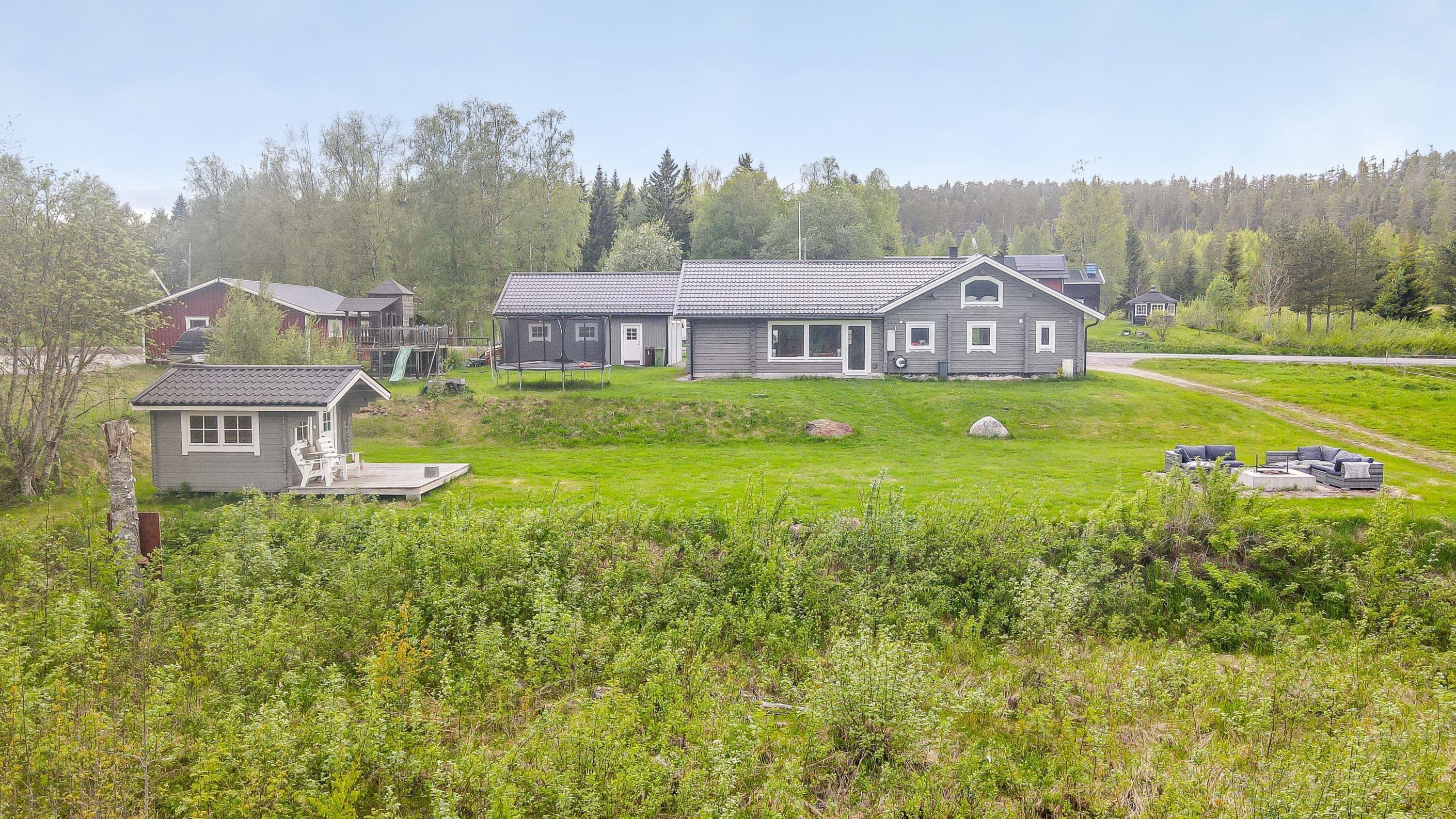 Blomåker 32 - baksida