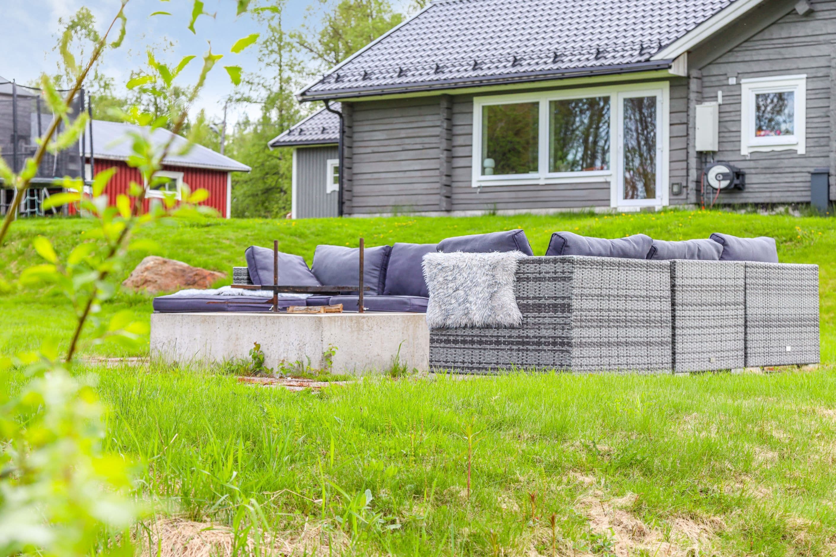 Uteplats med grillplats
