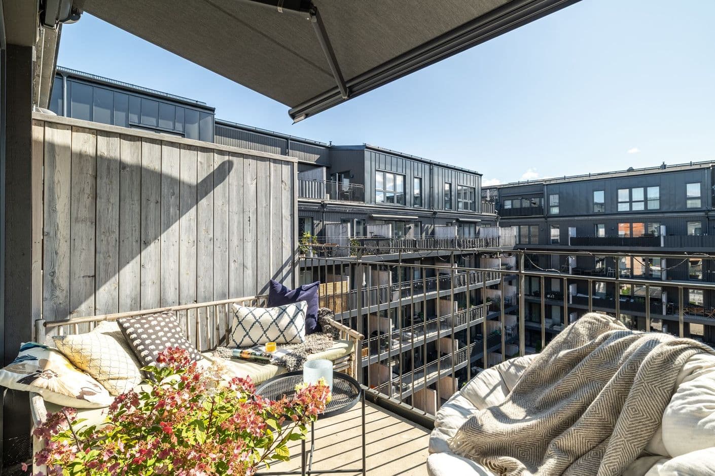 Slottsgatan 42
