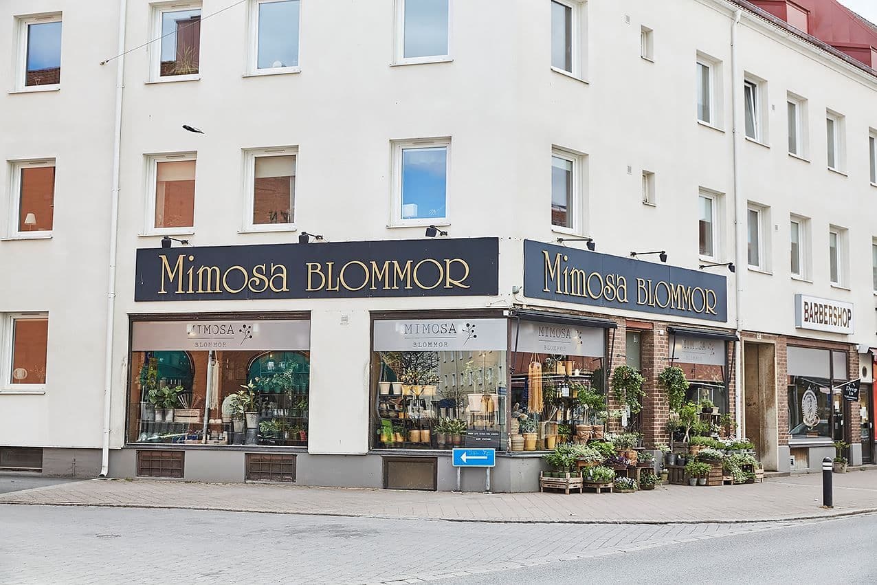 Ljuvlig blomsterhandel i kvarteret