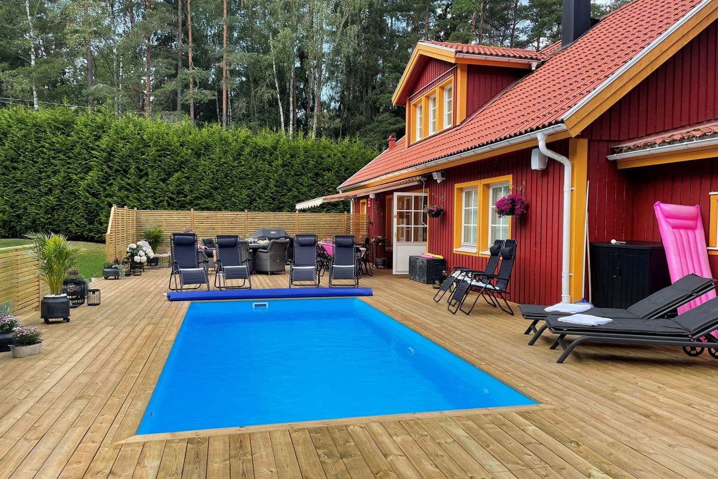 Nyponvägen 12