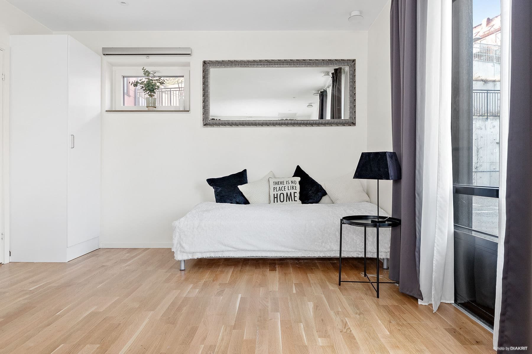 Plats för säng i allrum