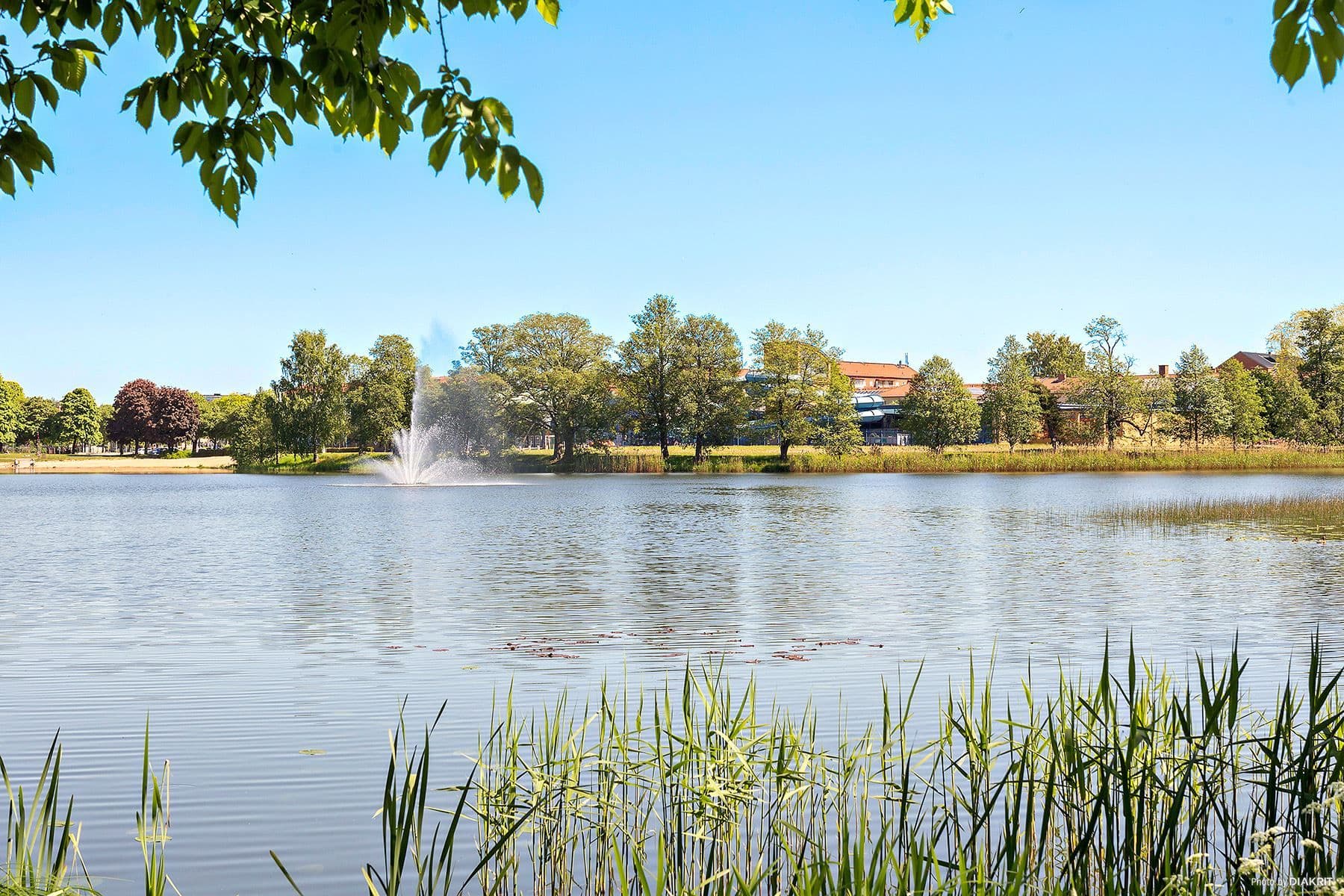 Sundstatjärn och badhus med relaxavdelning ligger på kort avstånd från bostaden