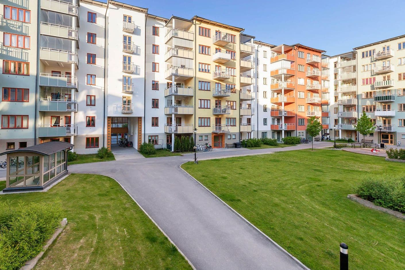 Engelbrekts väg 16, 2tr