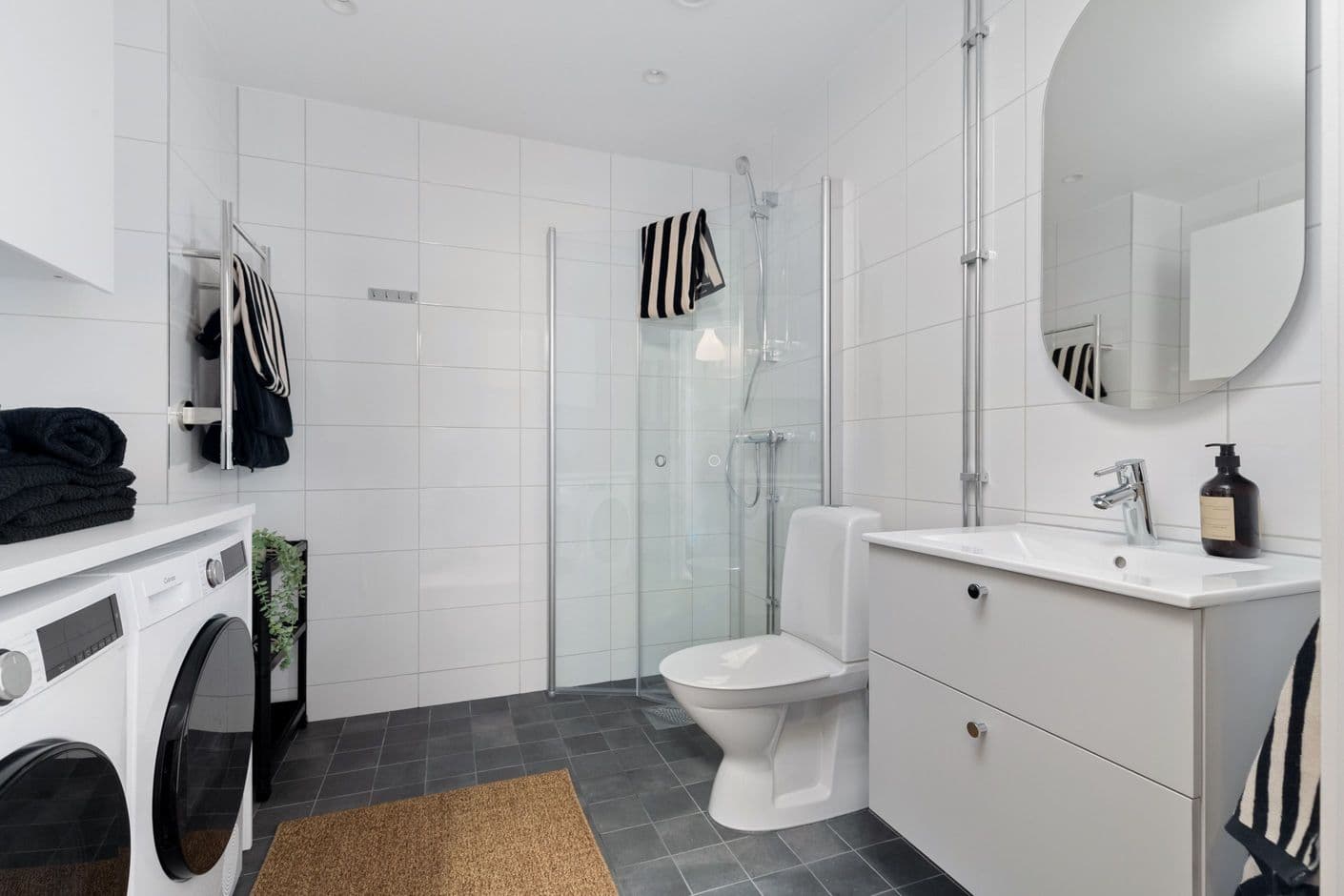 MED5NGC2JM34J6FWMNC02