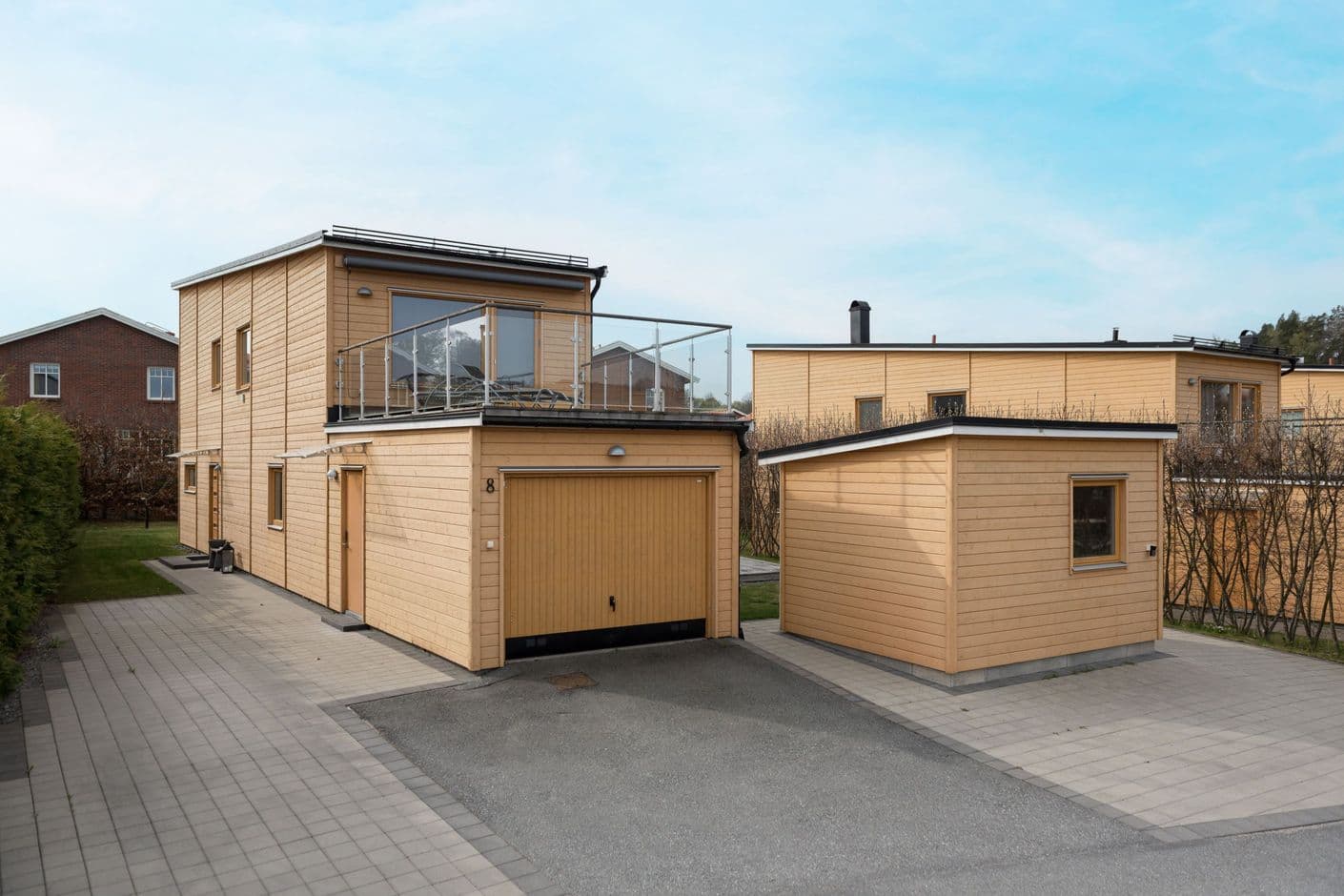Åkervägen 8