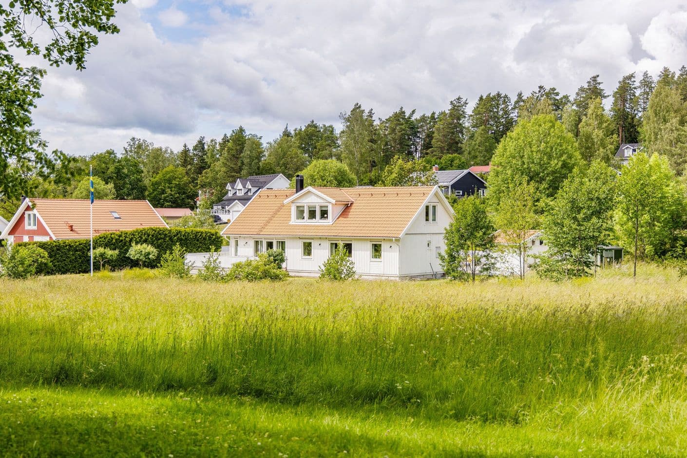Grindstugans väg 18