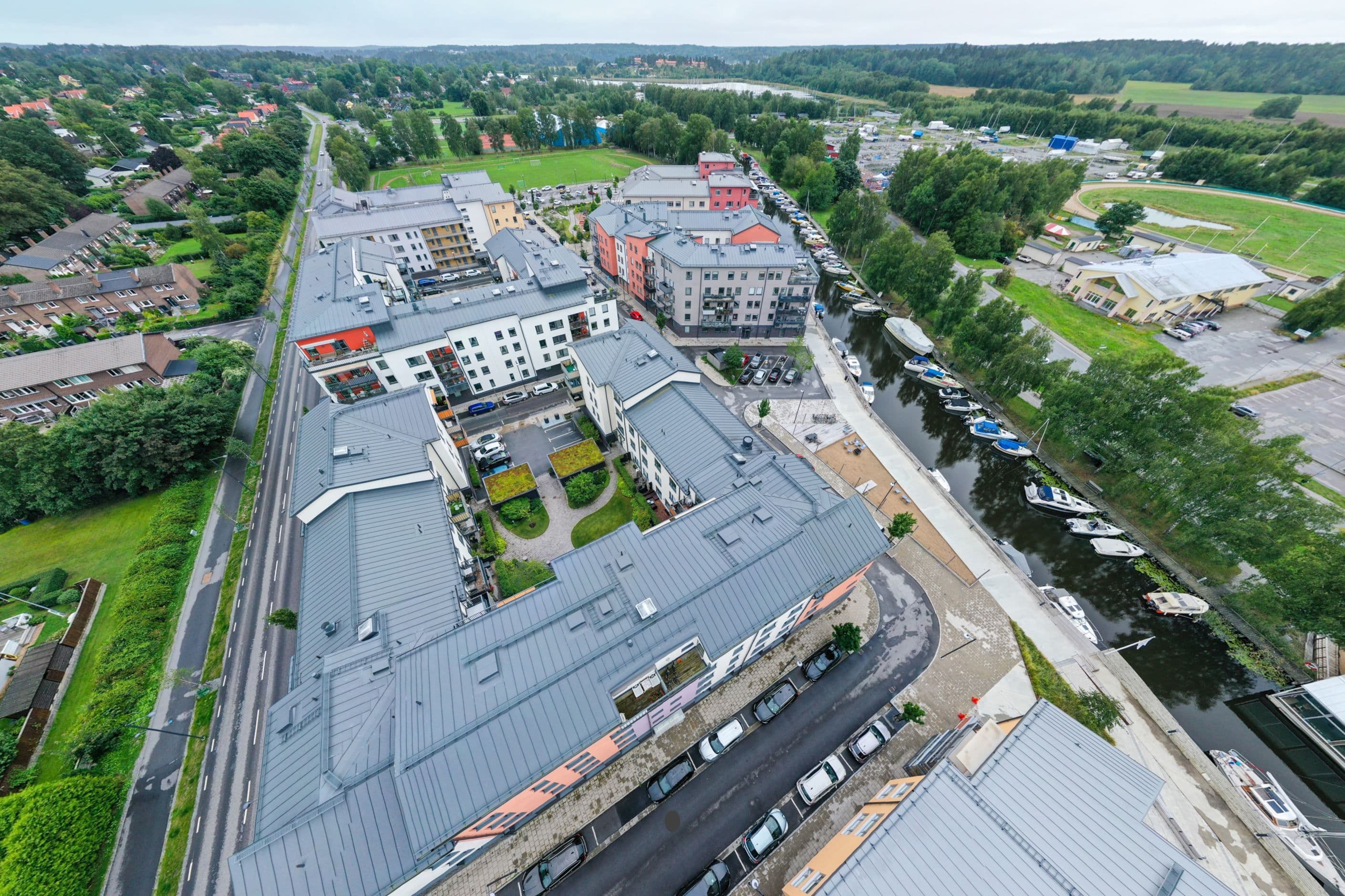 Drönarvy över Kanalstaden