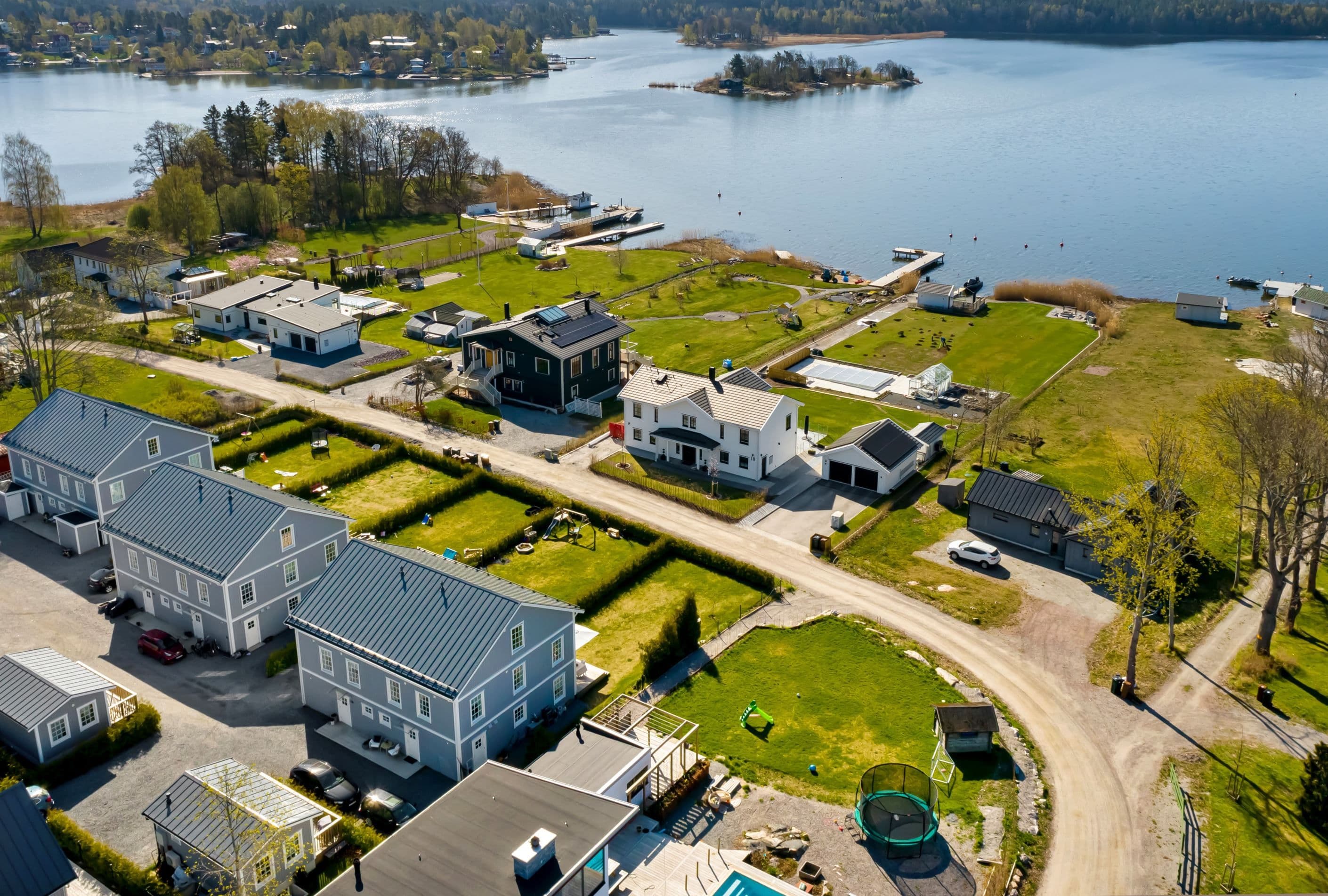 Kvalitativt parhus med havsutsikt