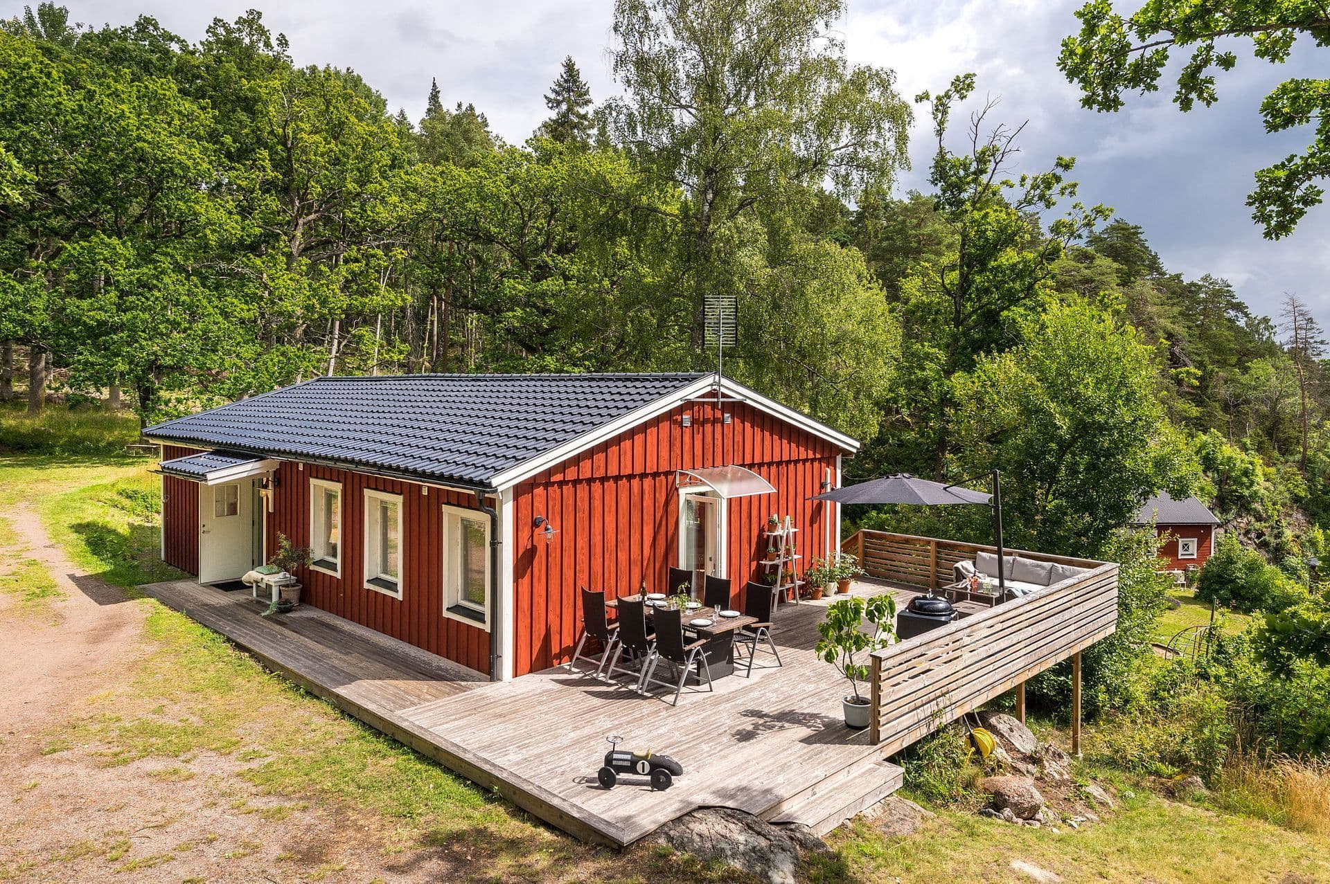 Huset är totalrenoverat de senaste åren