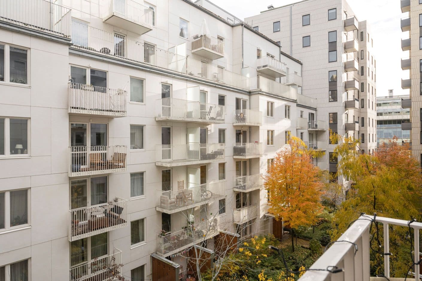 Nina Einhorns Gata 8, 4 tr