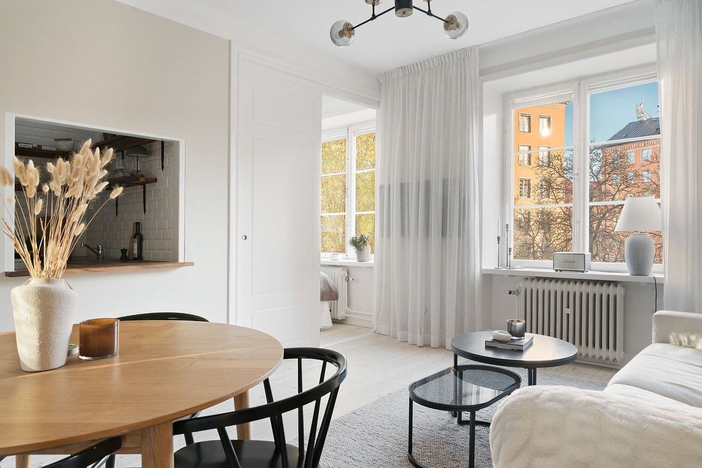 Rödabergsbrinken 12, 1 tr