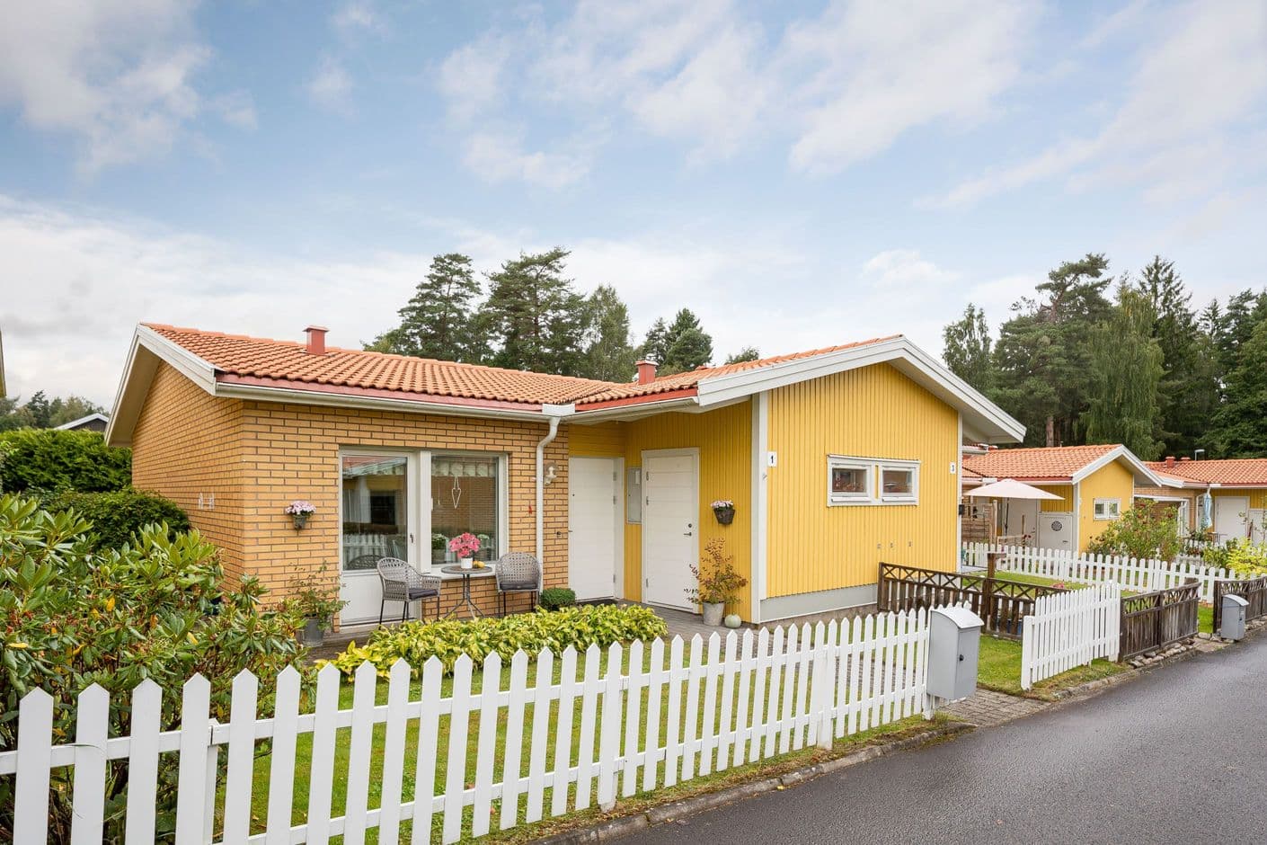Stenelidsvägen 1