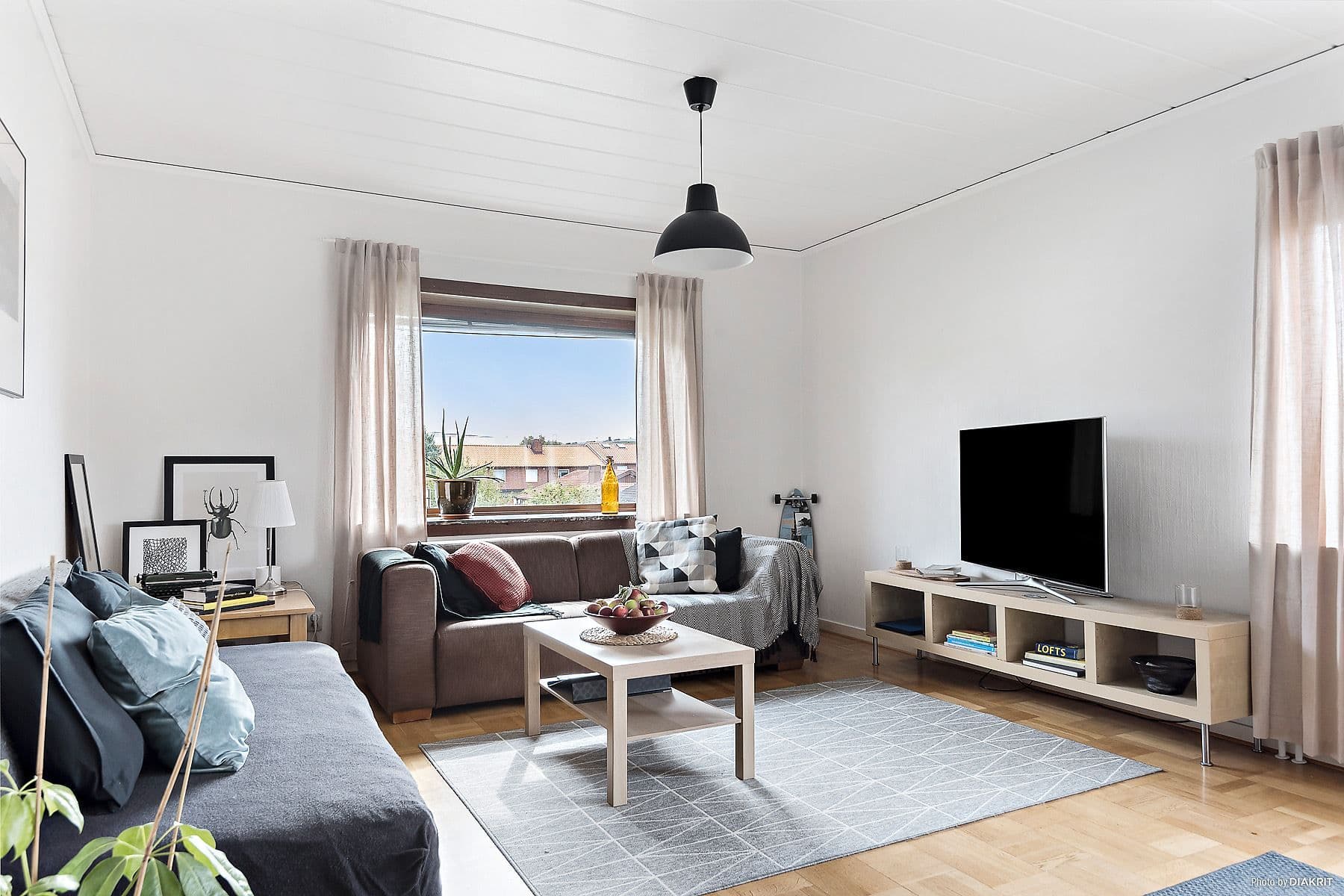 Stort och ljust vardagsrum