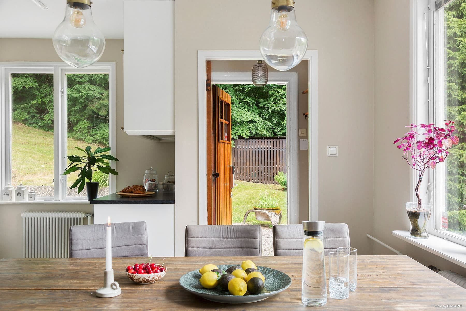 Några få steg ut till ert paradis