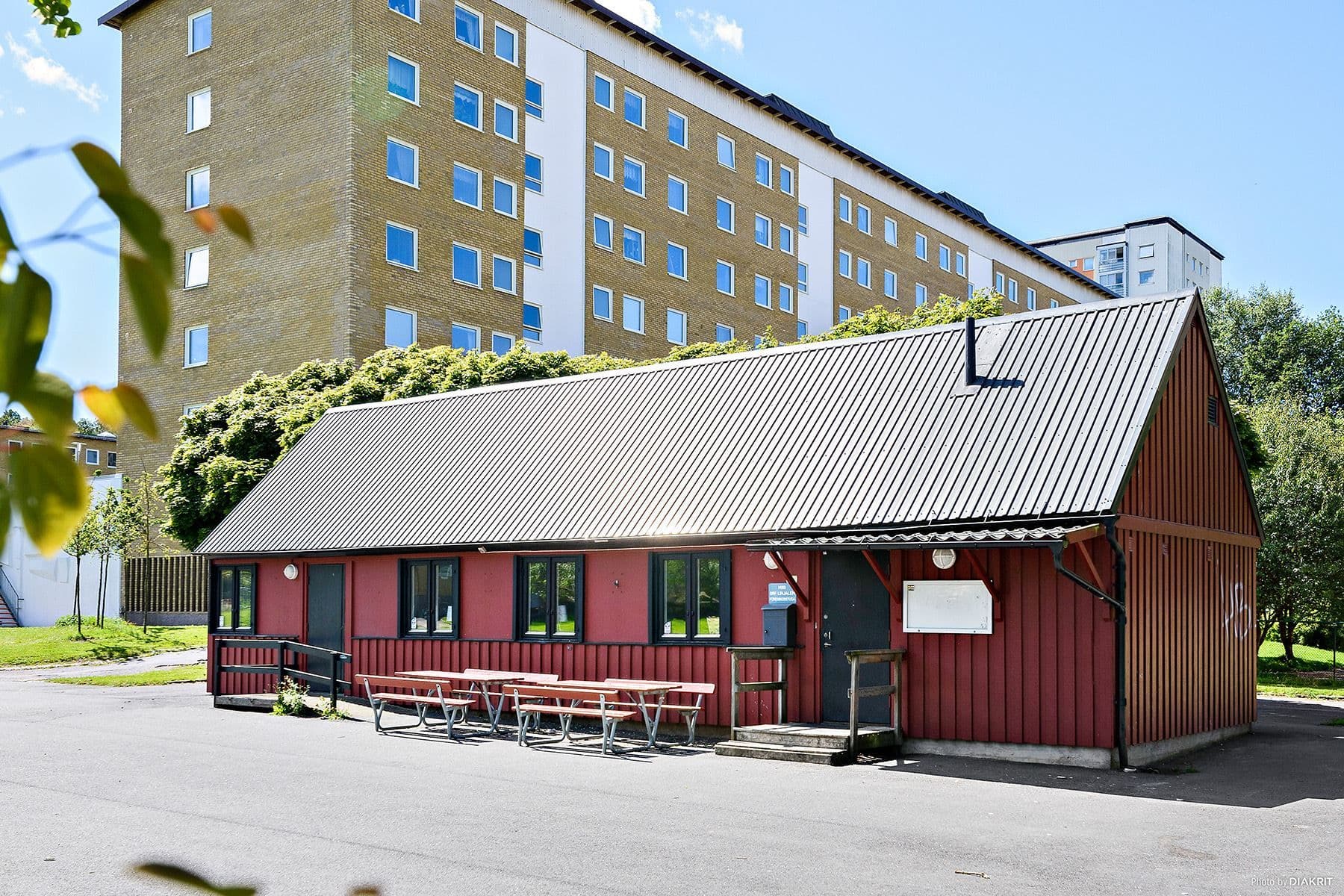 Röda stugan - kan hyras för tillställningar